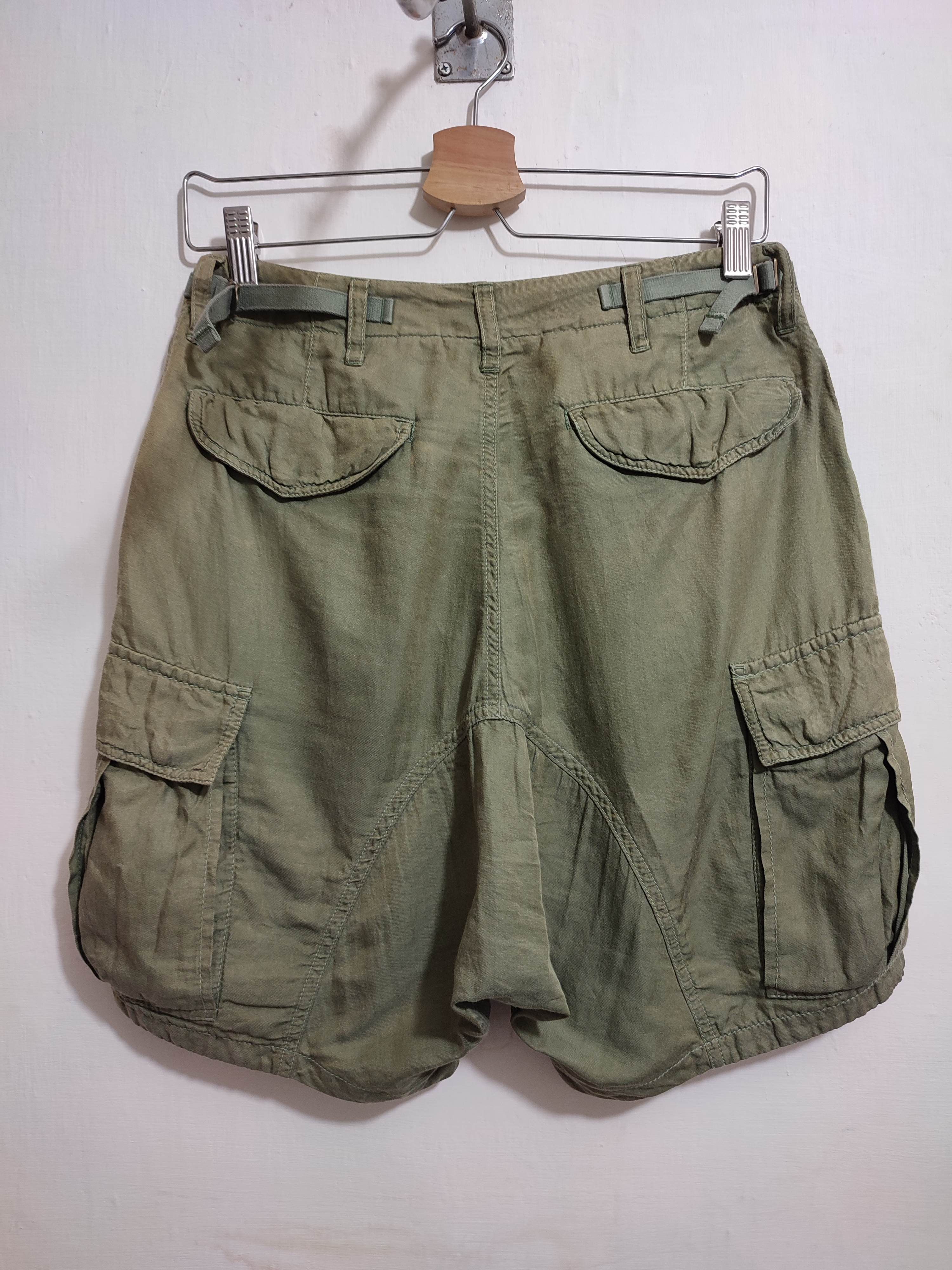 Japanese Brand 🔥Sunaokuwahara Issey Miyake Olive Cargo Short pants Size US 30 / EU 46 - 4 Thumbnail