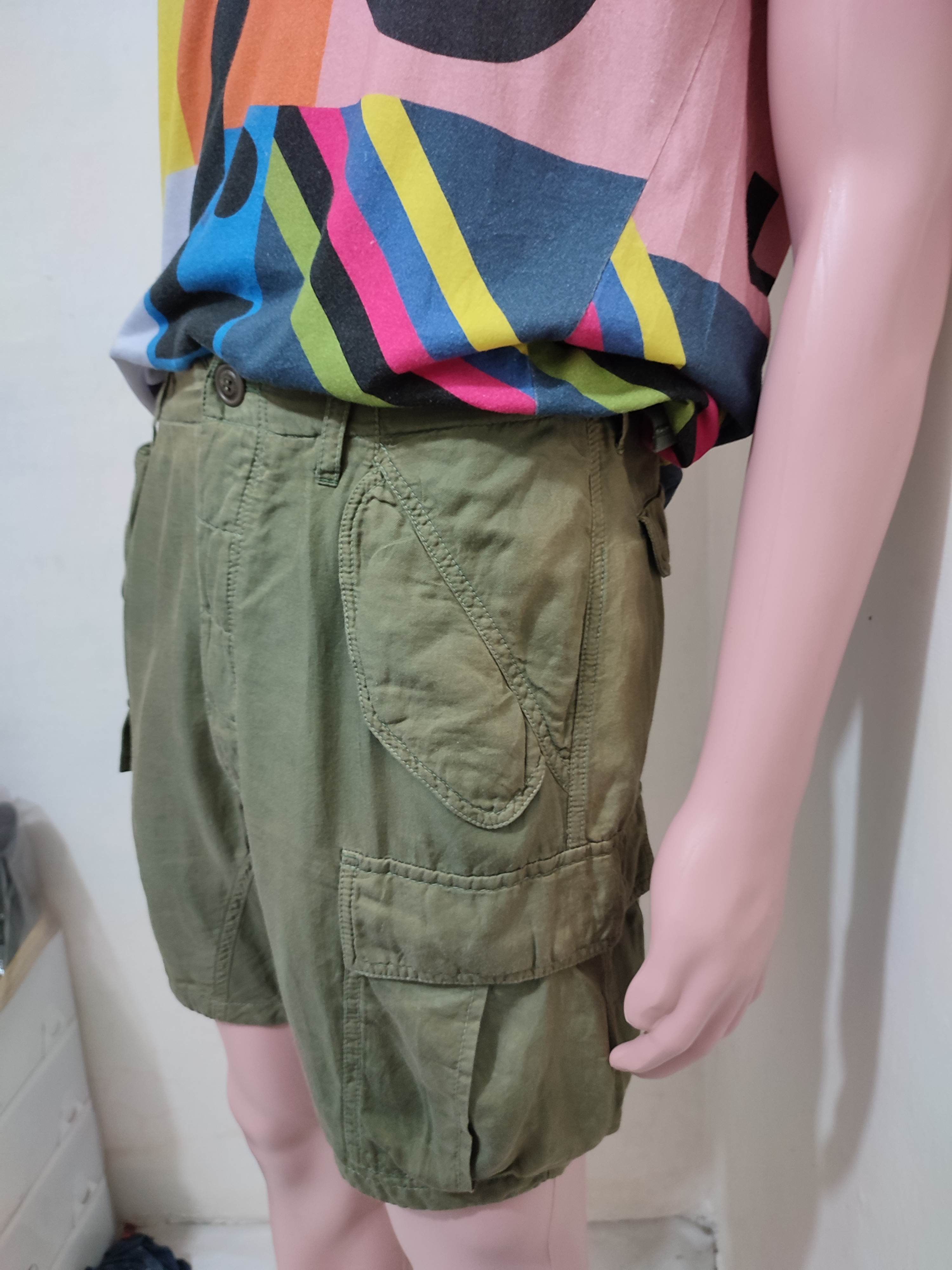 Japanese Brand 🔥Sunaokuwahara Issey Miyake Olive Cargo Short pants Size US 30 / EU 46 - 7 Thumbnail