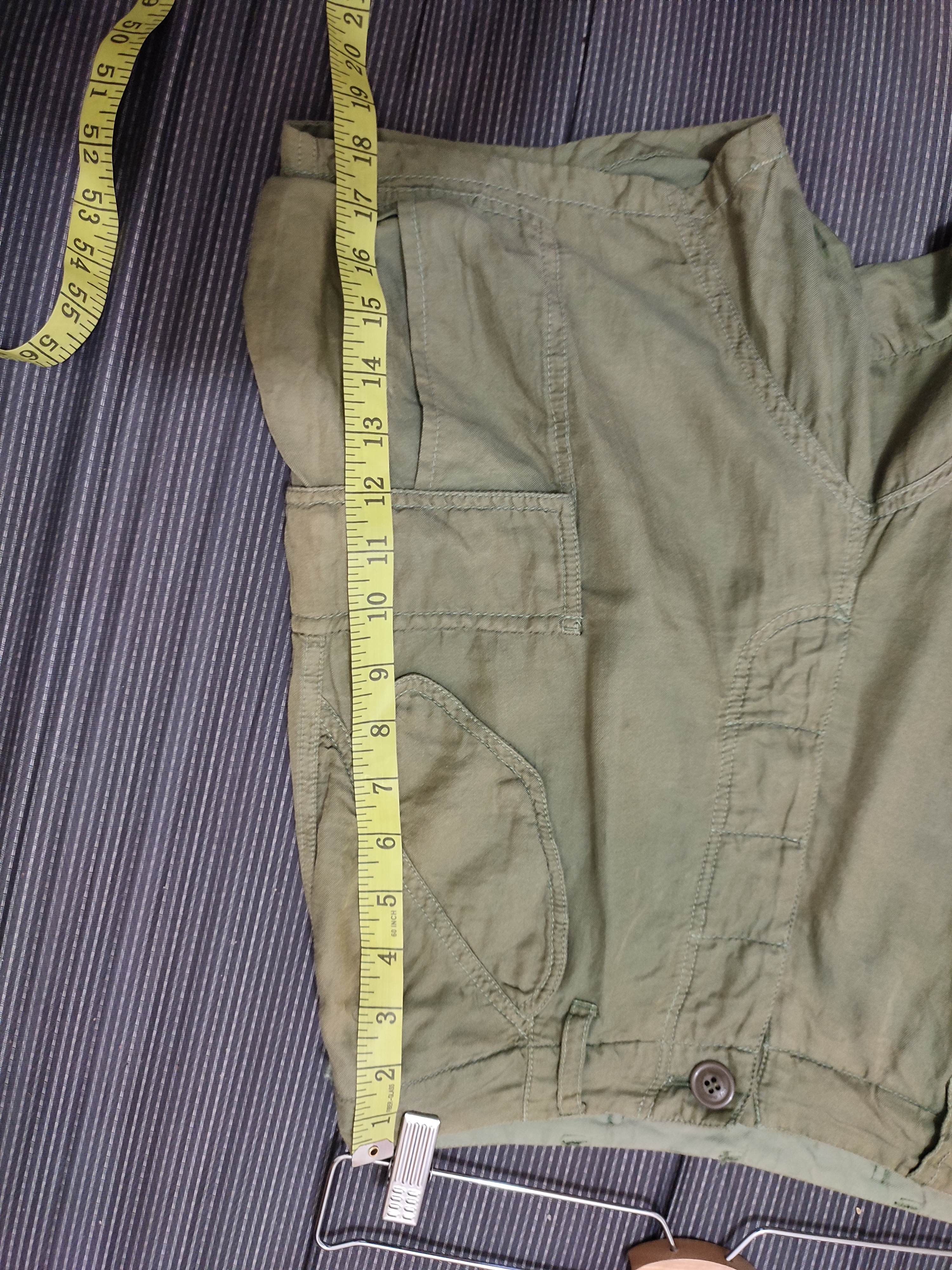 Japanese Brand 🔥Sunaokuwahara Issey Miyake Olive Cargo Short pants Size US 30 / EU 46 - 11 Thumbnail
