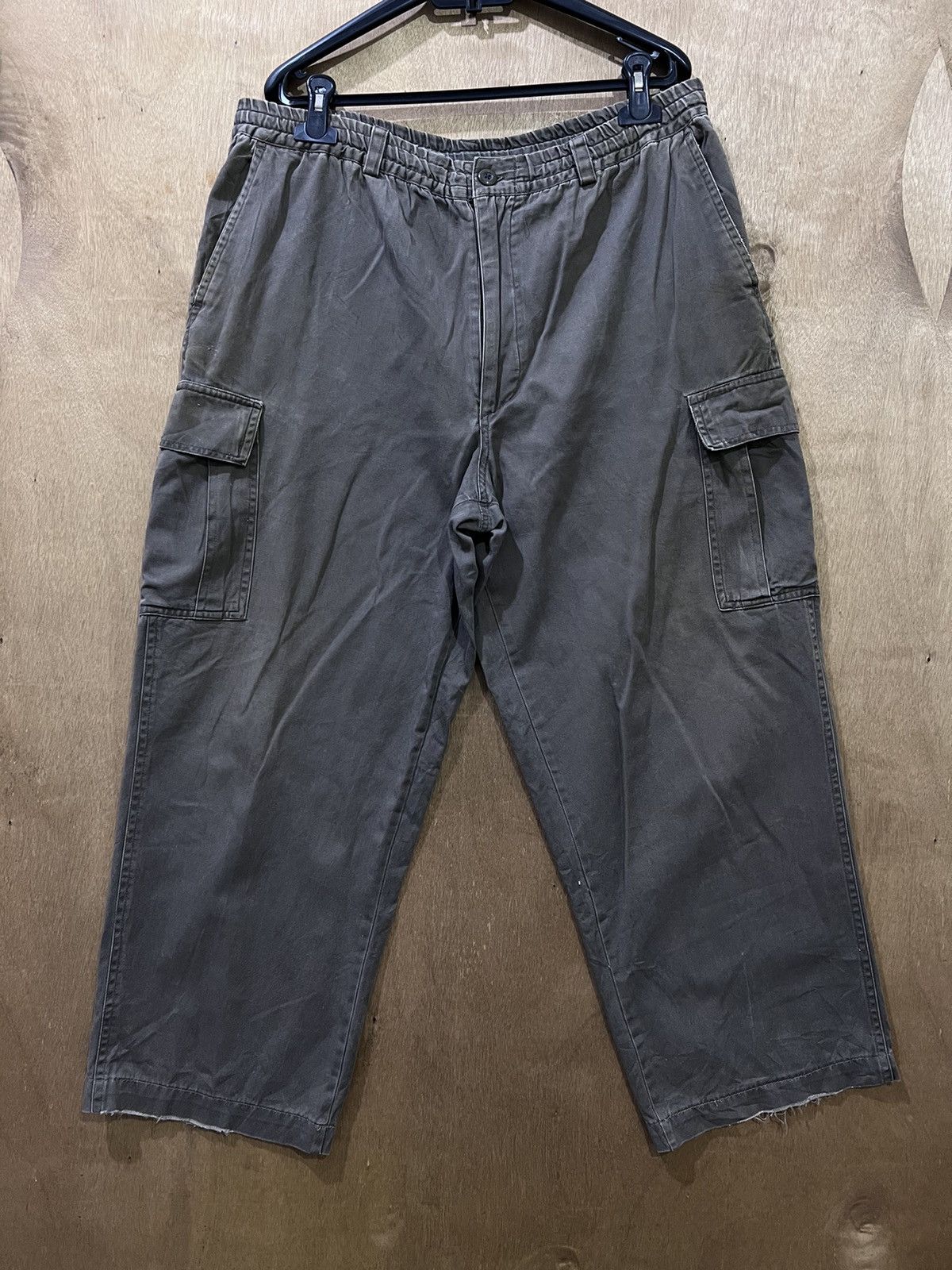 Japanese Brand HILL CROP 90s OUTDOOR DRAWSTRING SPORTWEAR CARGO CROP PANT Size US 34 / EU 50 - 1 Thumbnail