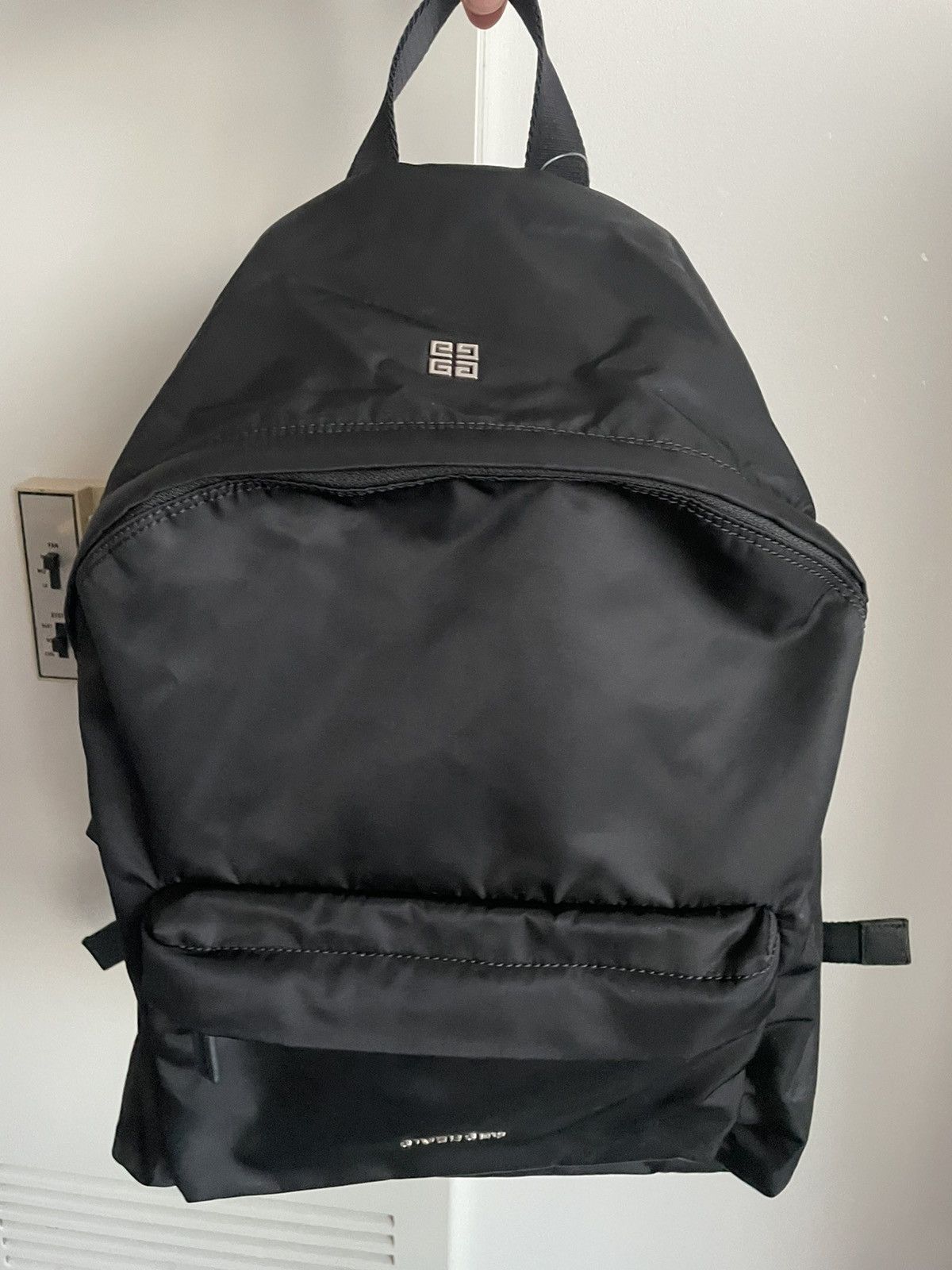 Givenchy Rare Limited Super Runway Classic Logo Everyday Backpack Size ONE SIZE - 1 Thumbnail