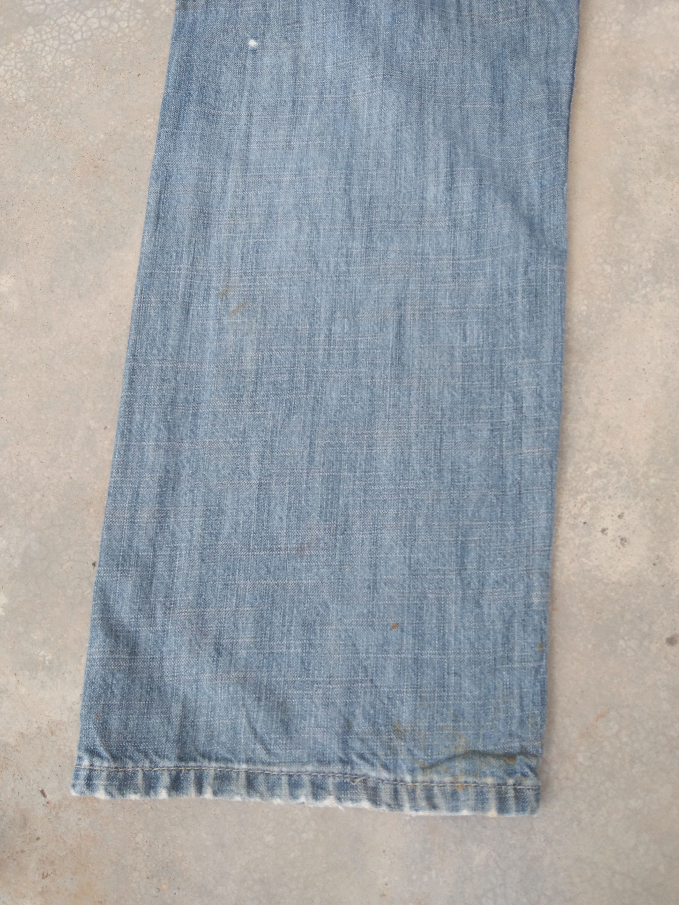Levi's Vintage Levi's Jeans 569 Distressed Denim 34x30 Size US 34 / EU 50 - 4 Thumbnail
