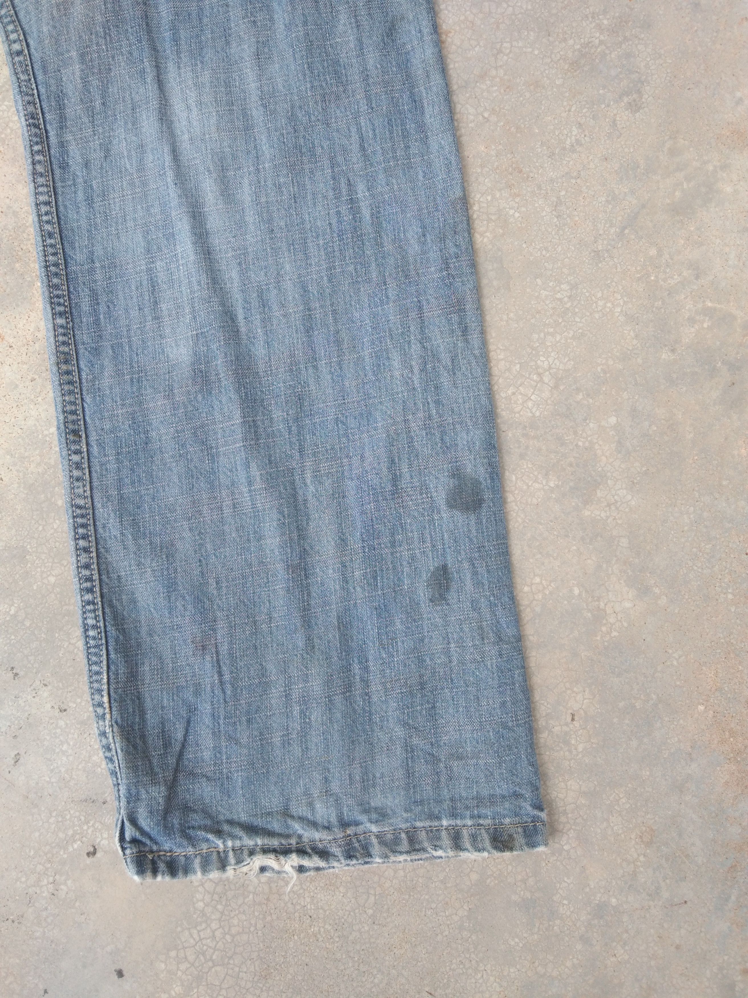 Levi's Vintage Levi's Jeans 569 Distressed Denim 34x30 Size US 34 / EU 50 - 3 Thumbnail