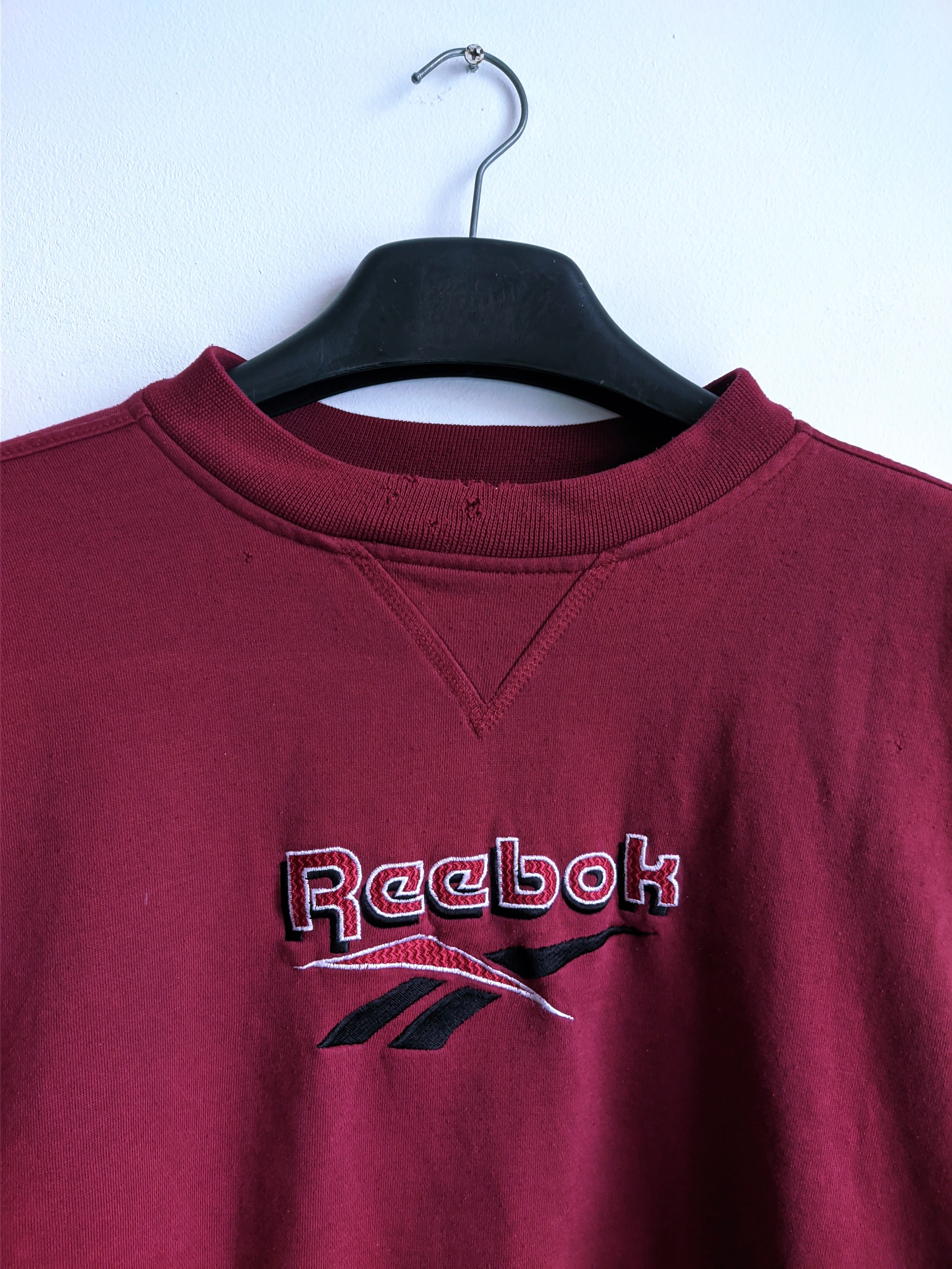 Reebok Vintage Reebok sweatshirt big logo crew neck 90s KOREA Size US L / EU 52-54 / 3 - 3 Thumbnail