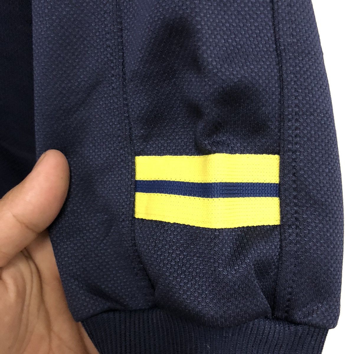Asics Rare Vintage asics shirt Size US M / EU 48-50 / 2 - 5 Thumbnail