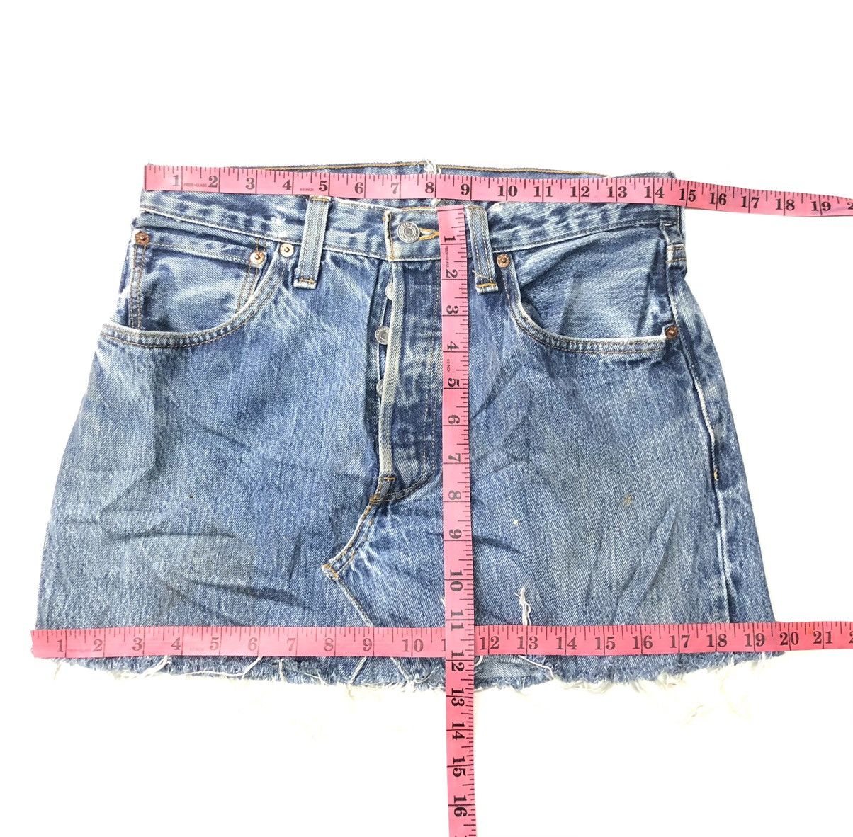 Levi's × Vintage VINTAGE 90s LEVIS 501 SKIRT BLUE WASH DISSTRESSED DENIM Size 29" - 12 Thumbnail