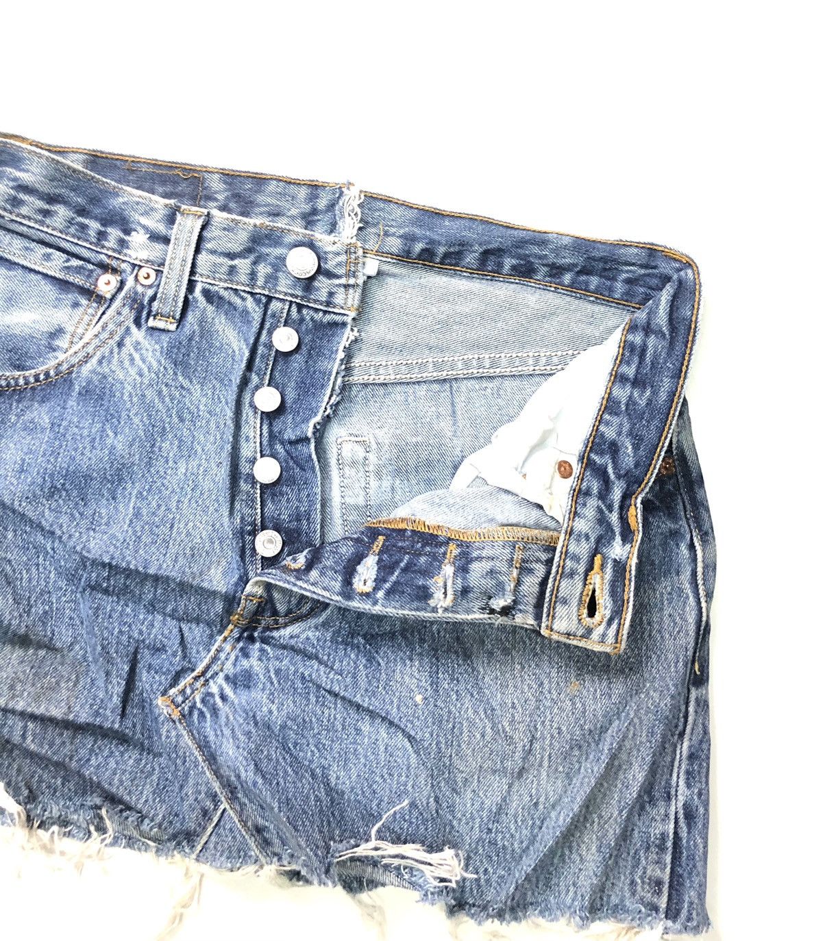 Levi's × Vintage VINTAGE 90s LEVIS 501 SKIRT BLUE WASH DISSTRESSED DENIM Size 29" - 5 Thumbnail