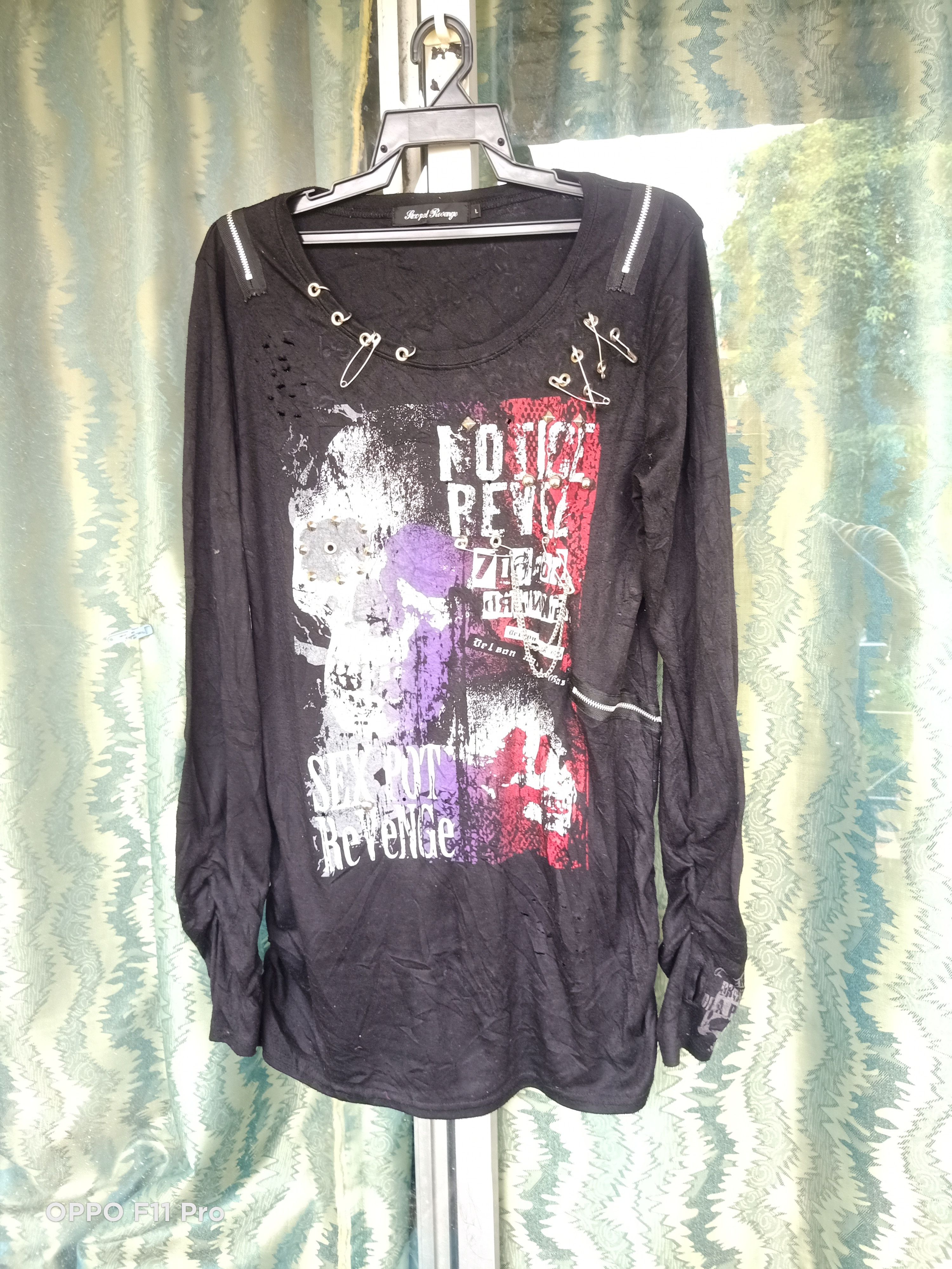Sex Pot Revenge Rocker Distressed Stretched Punk Tee