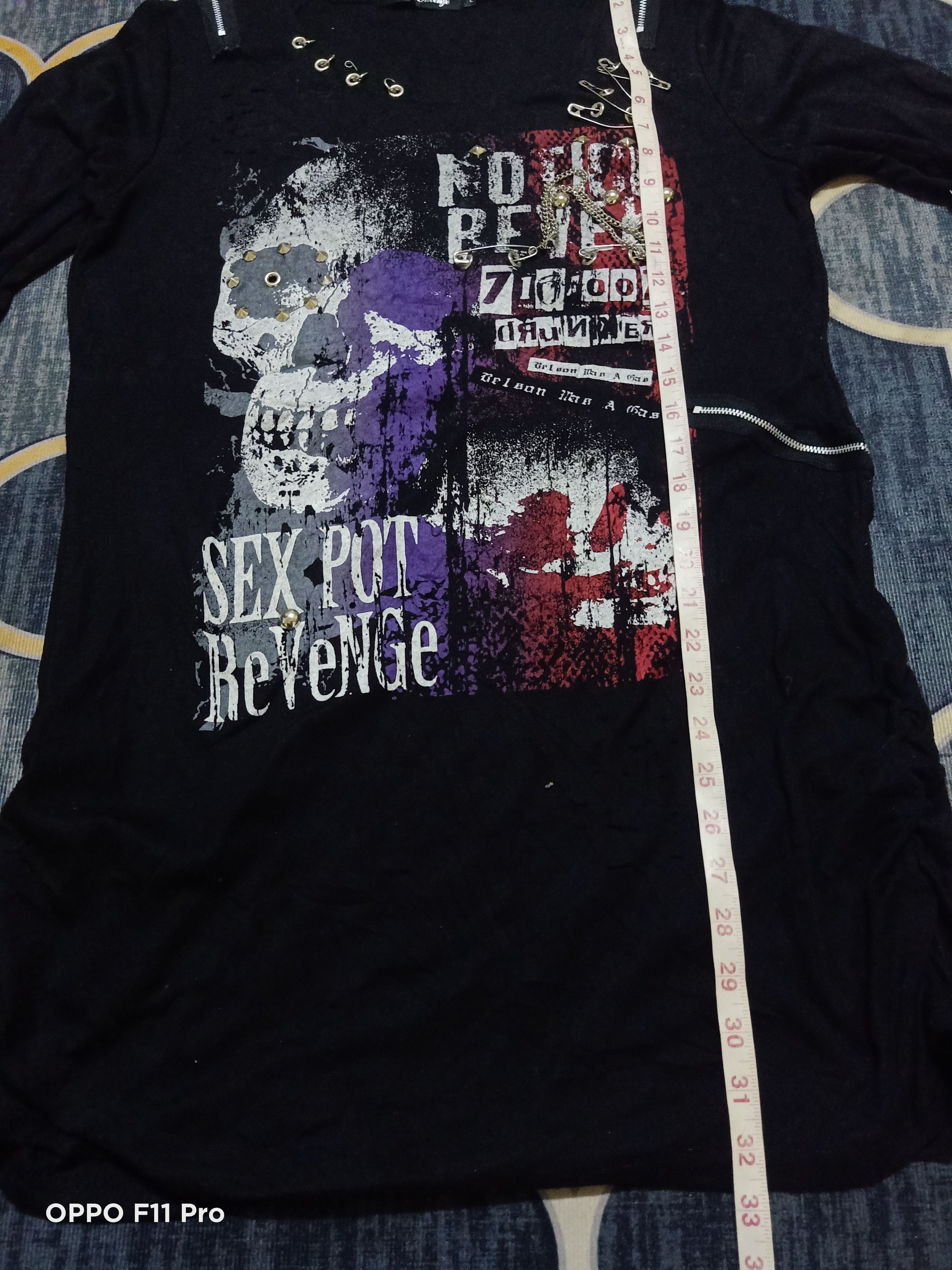 Seditionaries Sex Pot Revenge Rocker Distressed Stretched Punk Tee Size US L / EU 52-54 / 3 - 7 Thumbnail