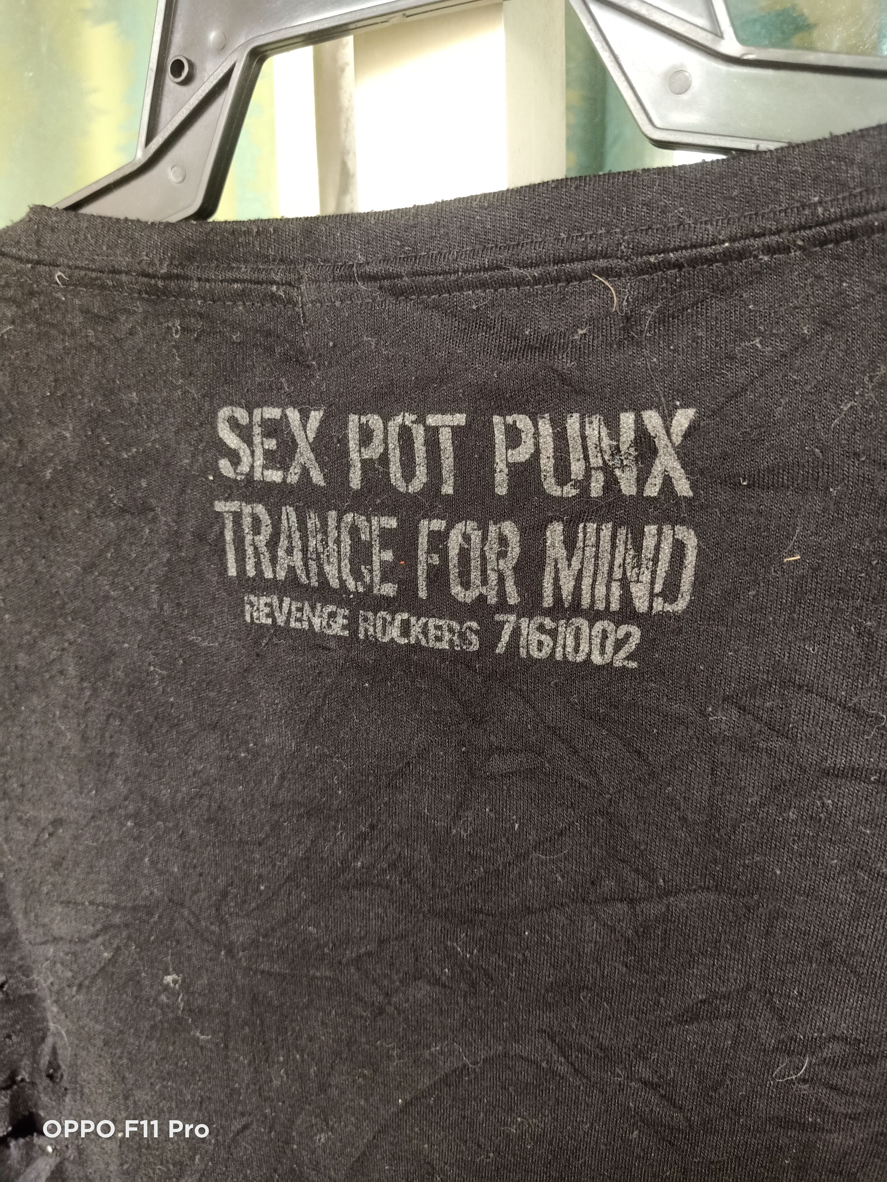 Seditionaries Sex Pot Revenge Rocker Distressed Stretched Punk Tee Size US L / EU 52-54 / 3 - 10 Thumbnail