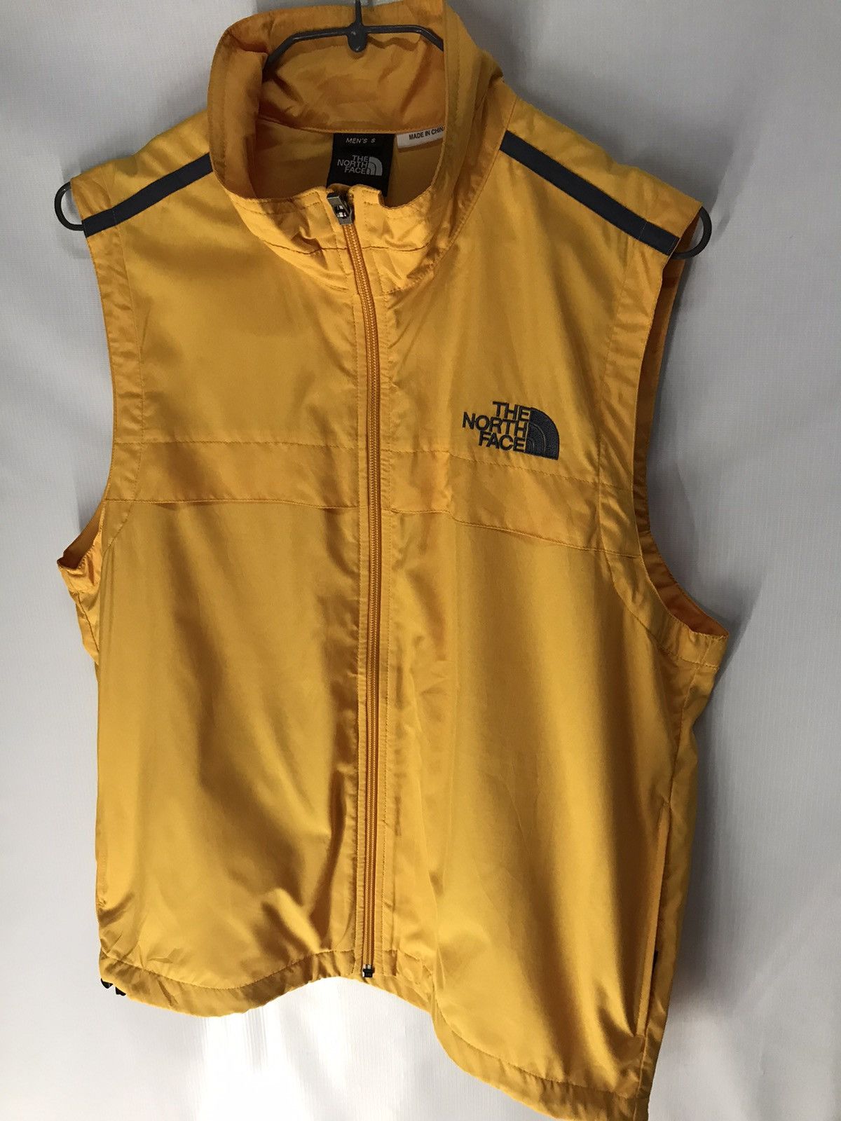 The North Face The north face sleeveless zipper light jacket yellow colour Size US S / EU 44-46 / 1 - 5 Thumbnail