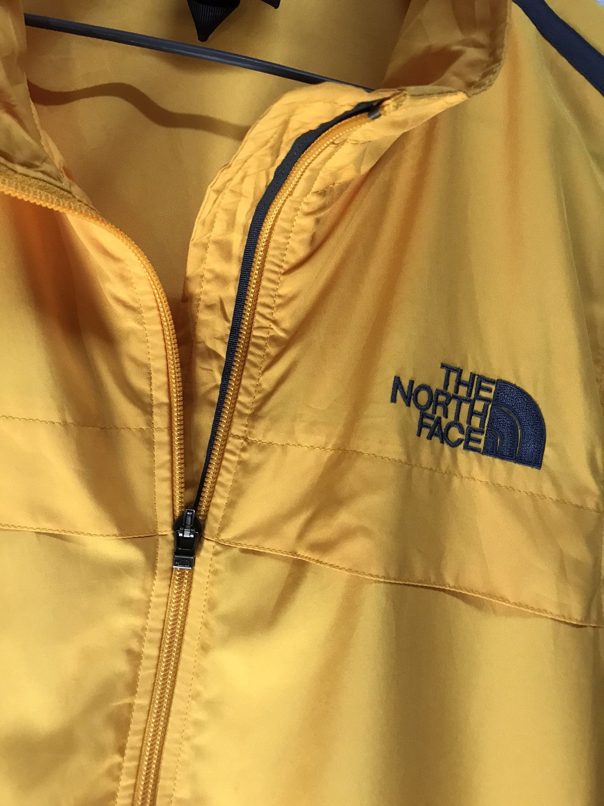 The North Face The north face sleeveless zipper light jacket yellow colour Size US S / EU 44-46 / 1 - 4 Thumbnail