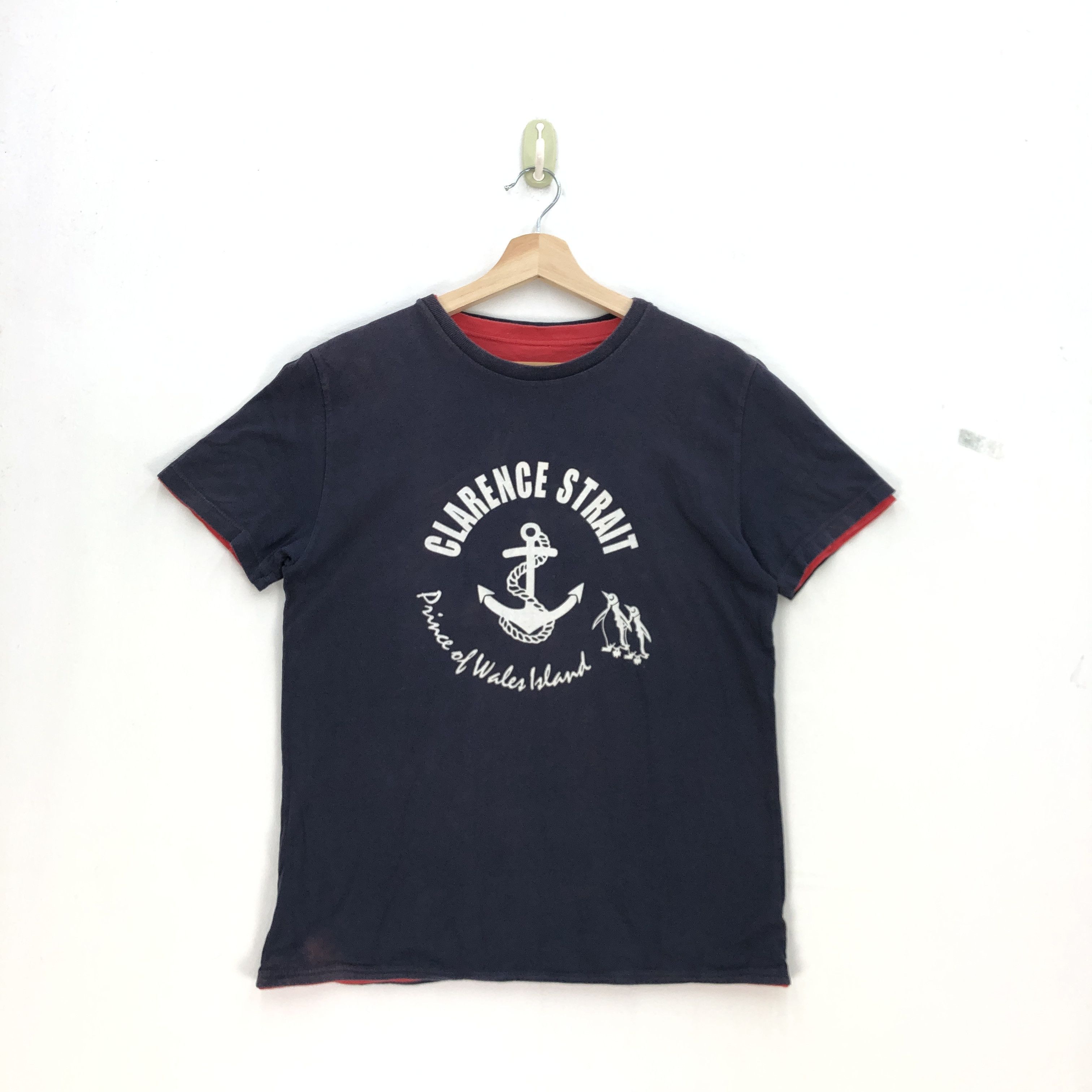 Japanese Brand Vintage Reversible T Shirt Wales Island Hope Indiana 56789 Size US S / EU 44-46 / 1 - 2 Thumbnail