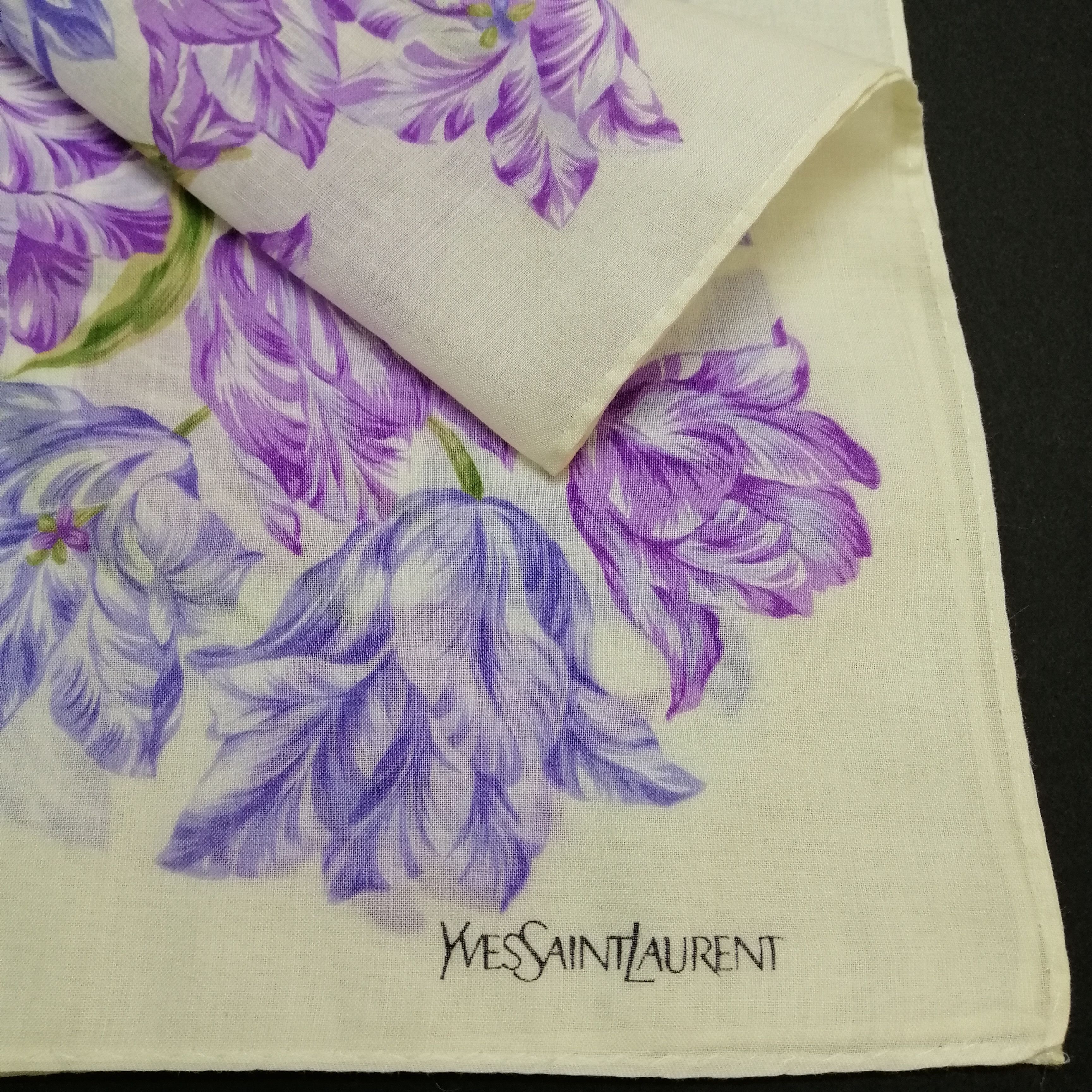 Vintage Vintage Yves Saint Laurent Handkerchief/Neckerchief-KD2116 Size ONE SIZE - 3 Thumbnail