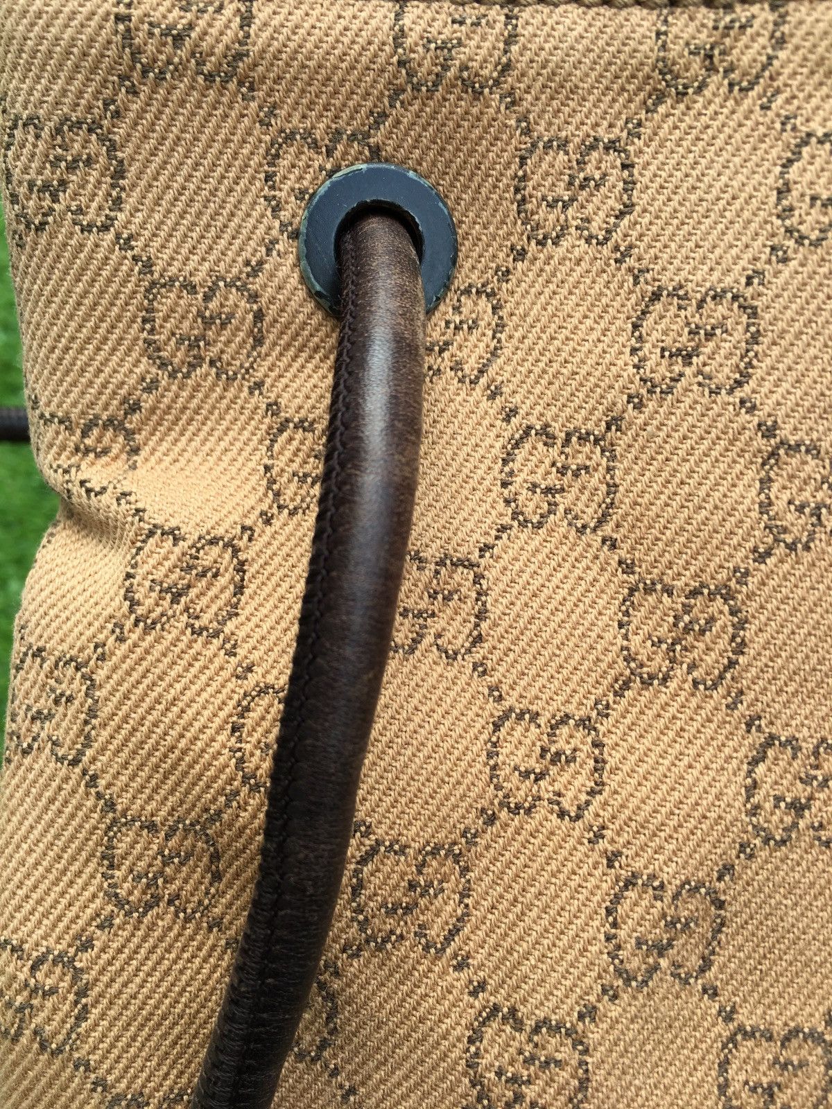 Gucci Vintage Gucci Signature GG Handbag Size ONE SIZE - 8 Thumbnail
