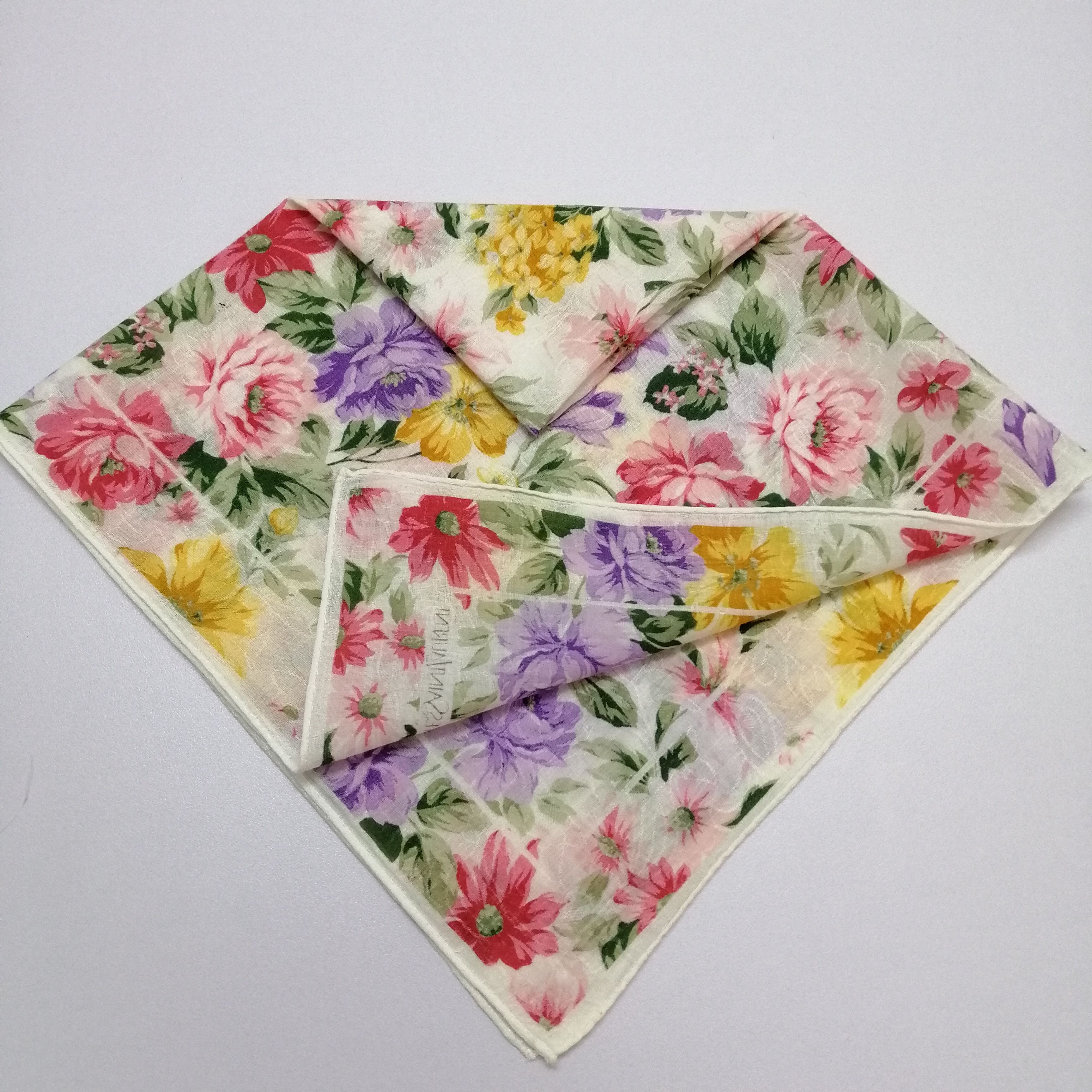 Vintage × Yves Saint Laurent Vintage Yves Saint Laurent Handkerchief/Neckerchief-KD2229 Size ONE SIZE - 4 Thumbnail