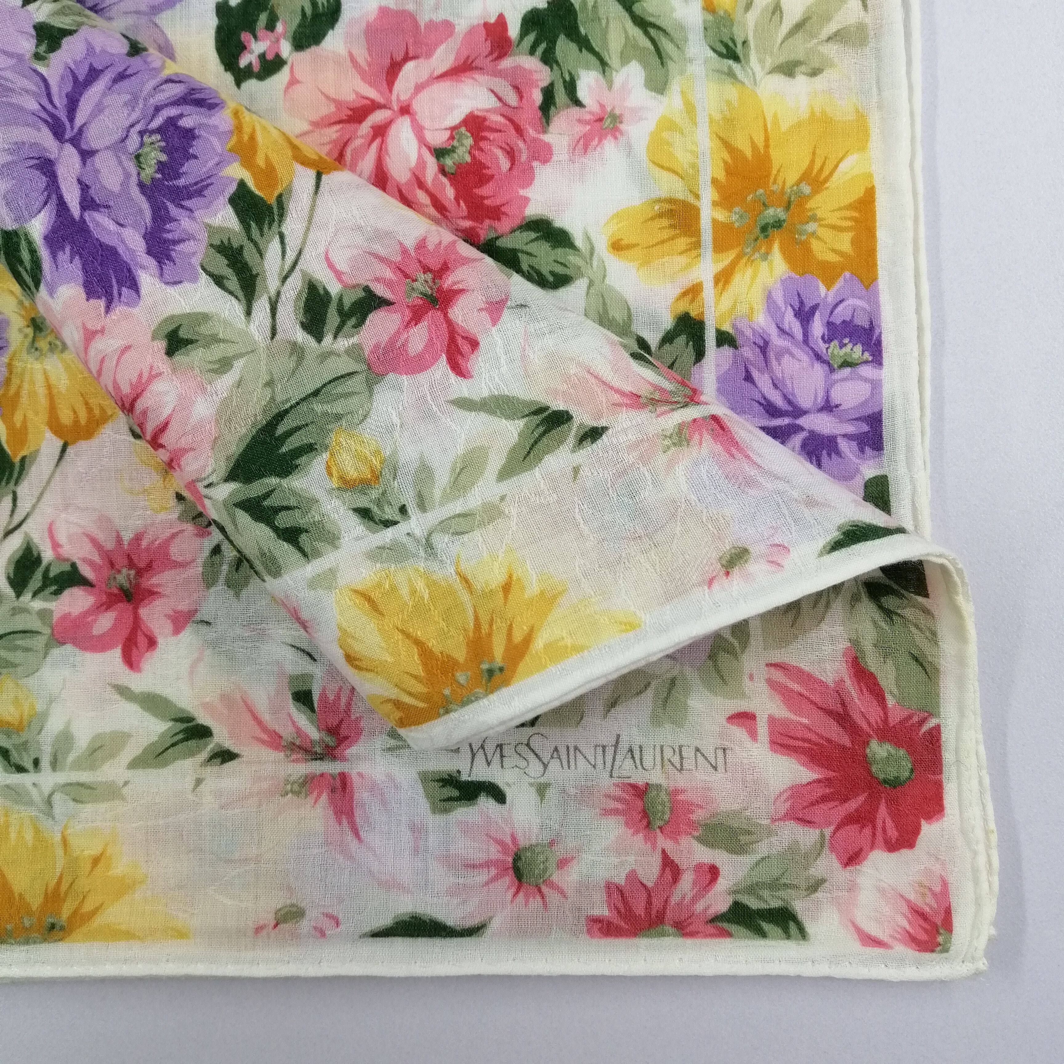 Vintage × Yves Saint Laurent Vintage Yves Saint Laurent Handkerchief/Neckerchief-KD2229 Size ONE SIZE - 3 Thumbnail