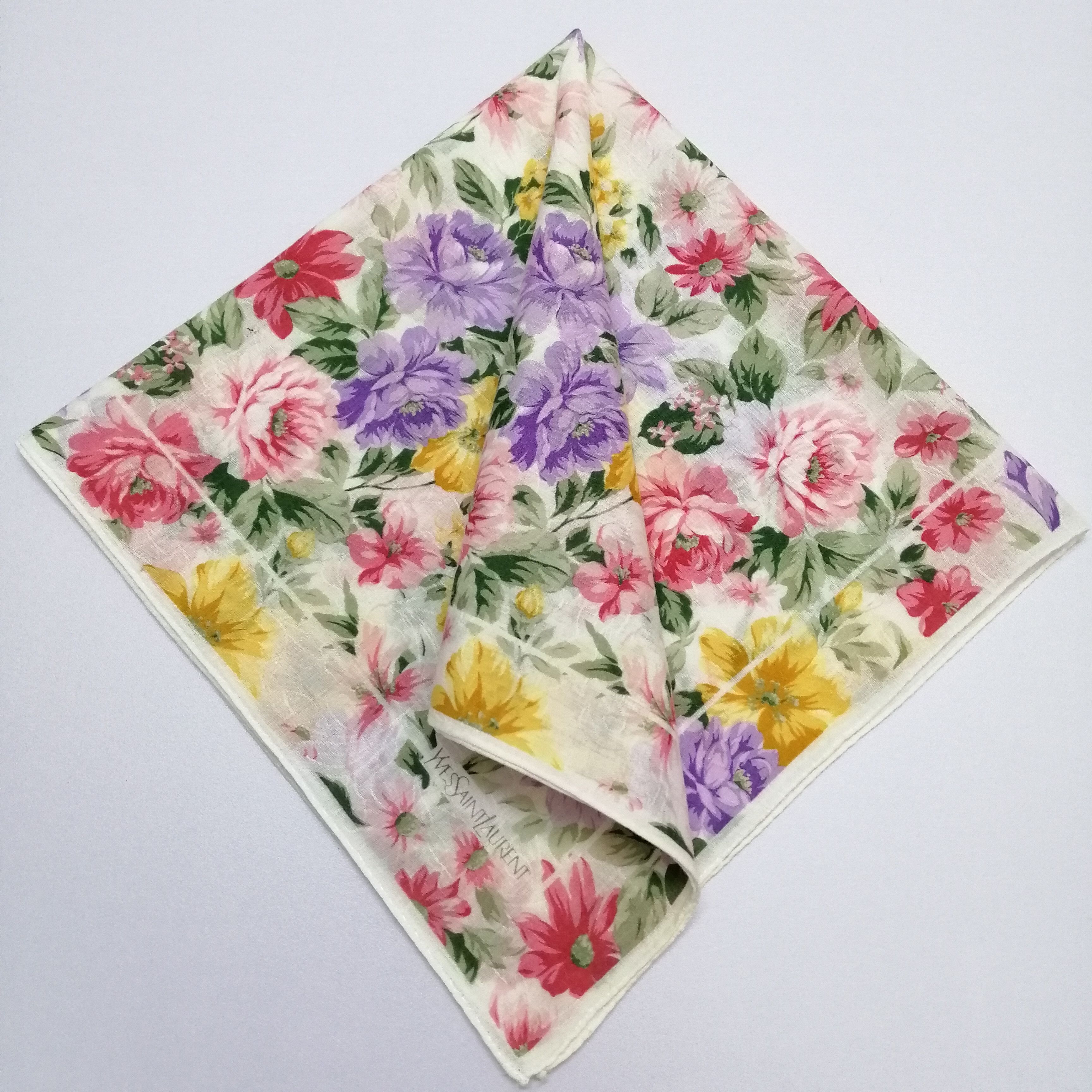 Vintage × Yves Saint Laurent Vintage Yves Saint Laurent Handkerchief/Neckerchief-KD2229 Size ONE SIZE - 1 Thumbnail