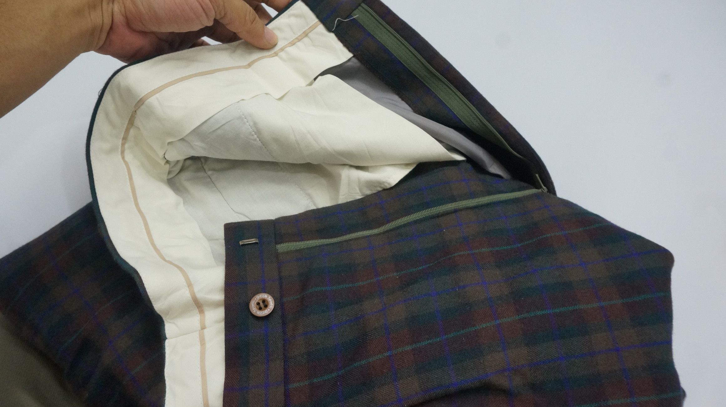 Japanese Brand Vtg Japan GREEN SPORT CLASSIC Wool Plaid Trouser Pants Size US 34 / EU 50 - 13 Thumbnail