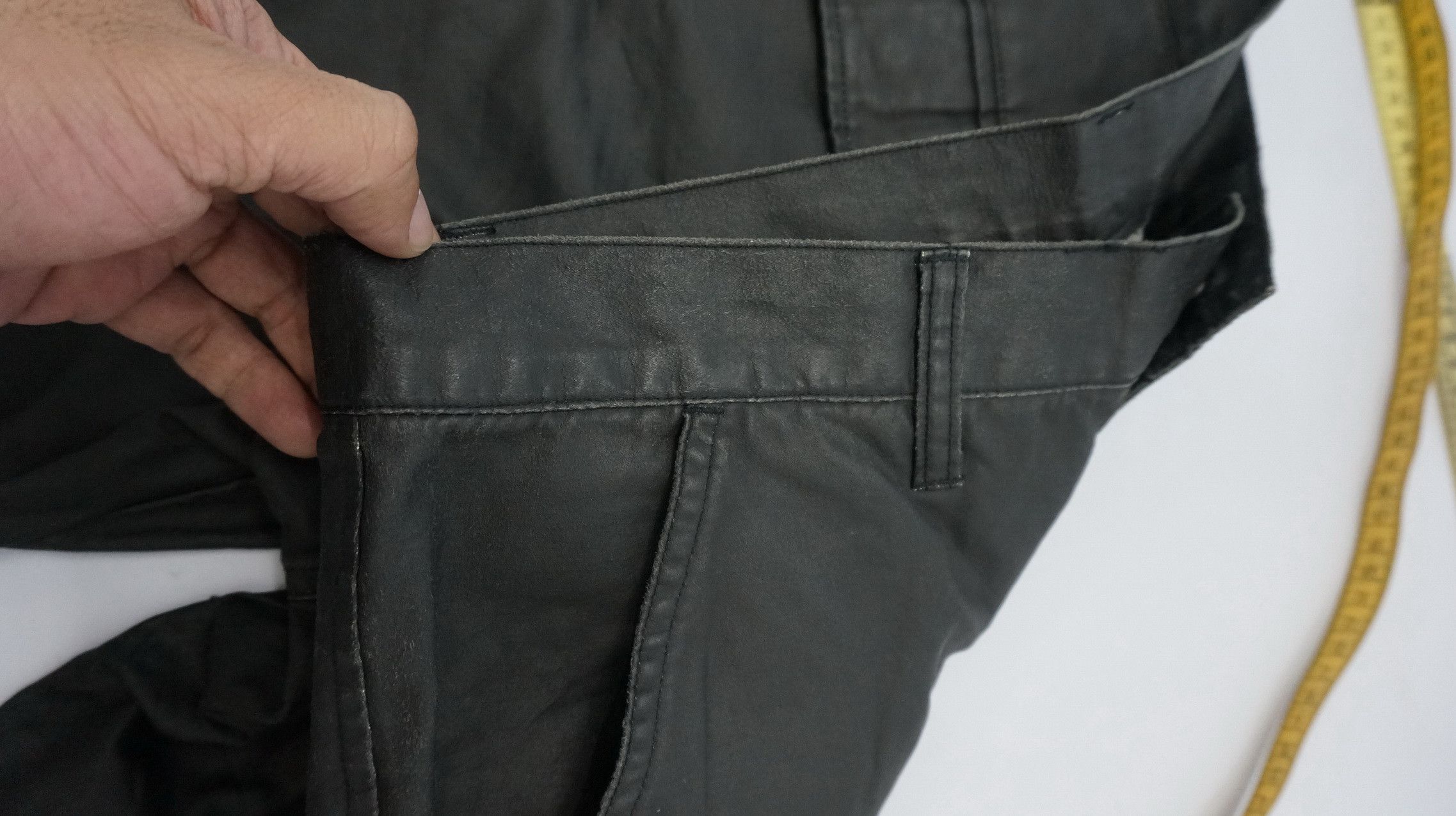 Japanese Brand Vintage OLEEG Japan Faded Waxed Worn Out Cargo Pants Size US 33 - 15 Thumbnail