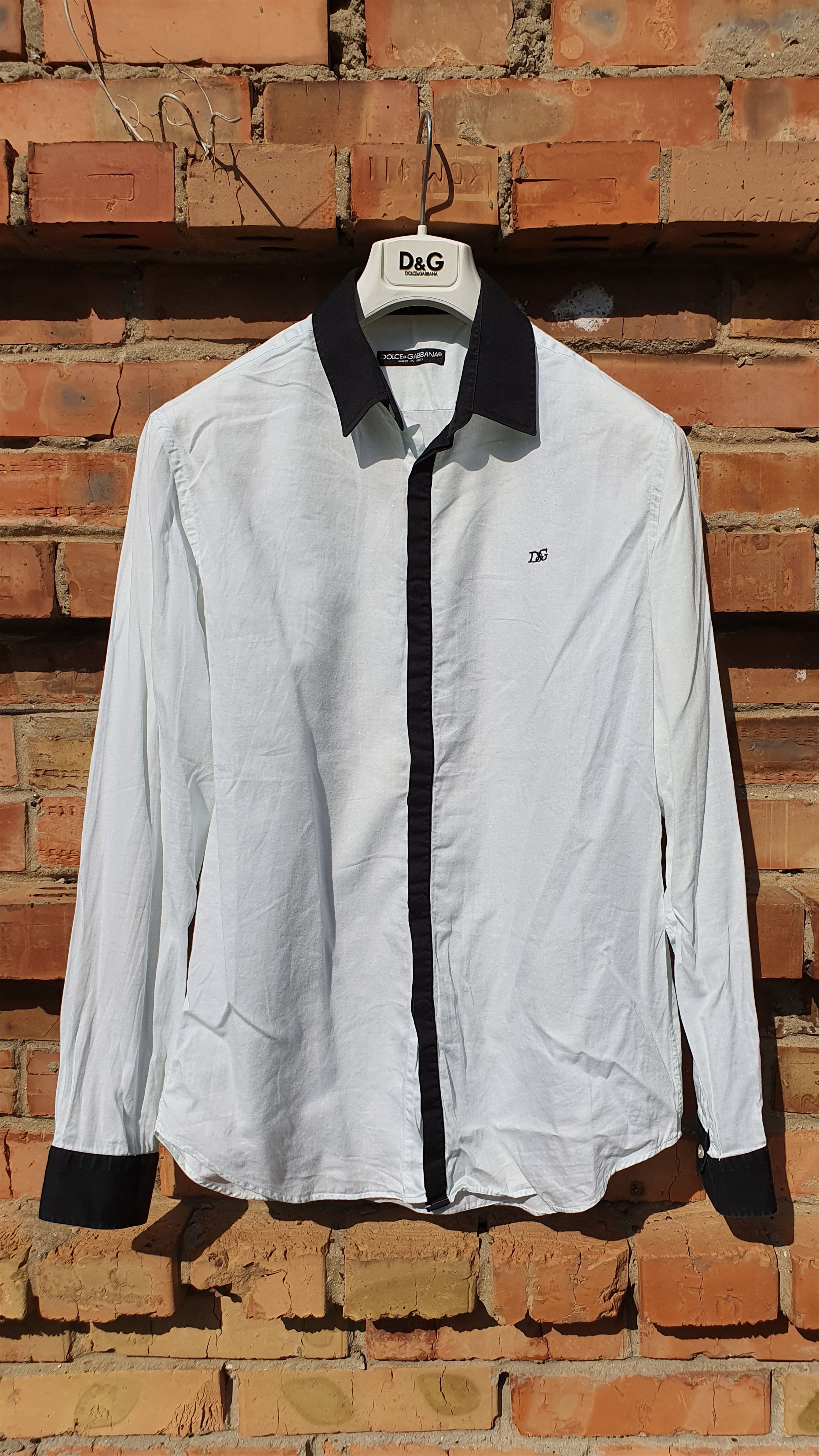 Dolce & Gabbana Dolce & Gabbana Button Shirt White Embroiled Logo Size US M / EU 48-50 / 2 - 3 Thumbnail