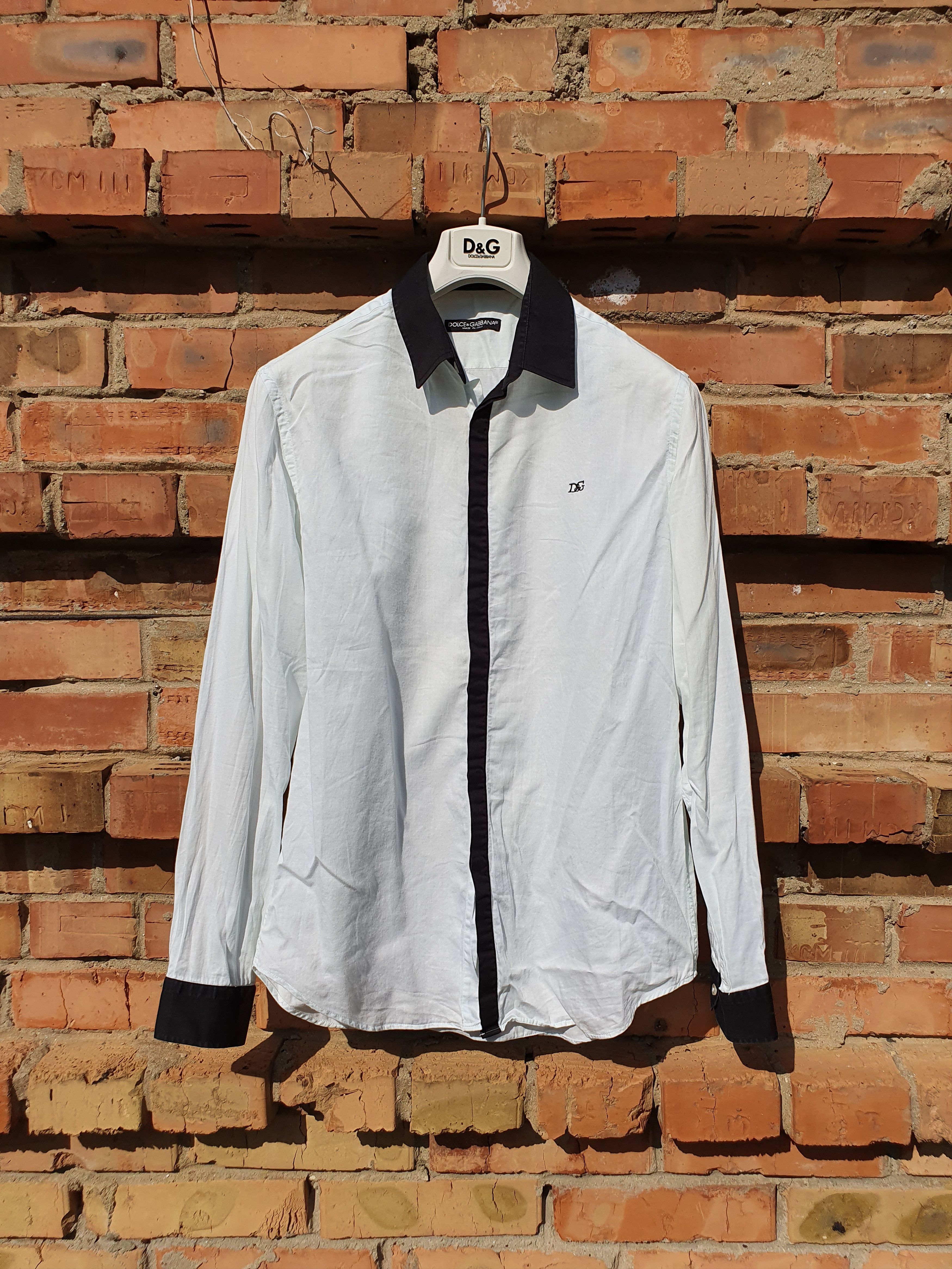 Dolce & Gabbana Dolce & Gabbana Button Shirt White Embroiled Logo Size US M / EU 48-50 / 2 - 10 Thumbnail