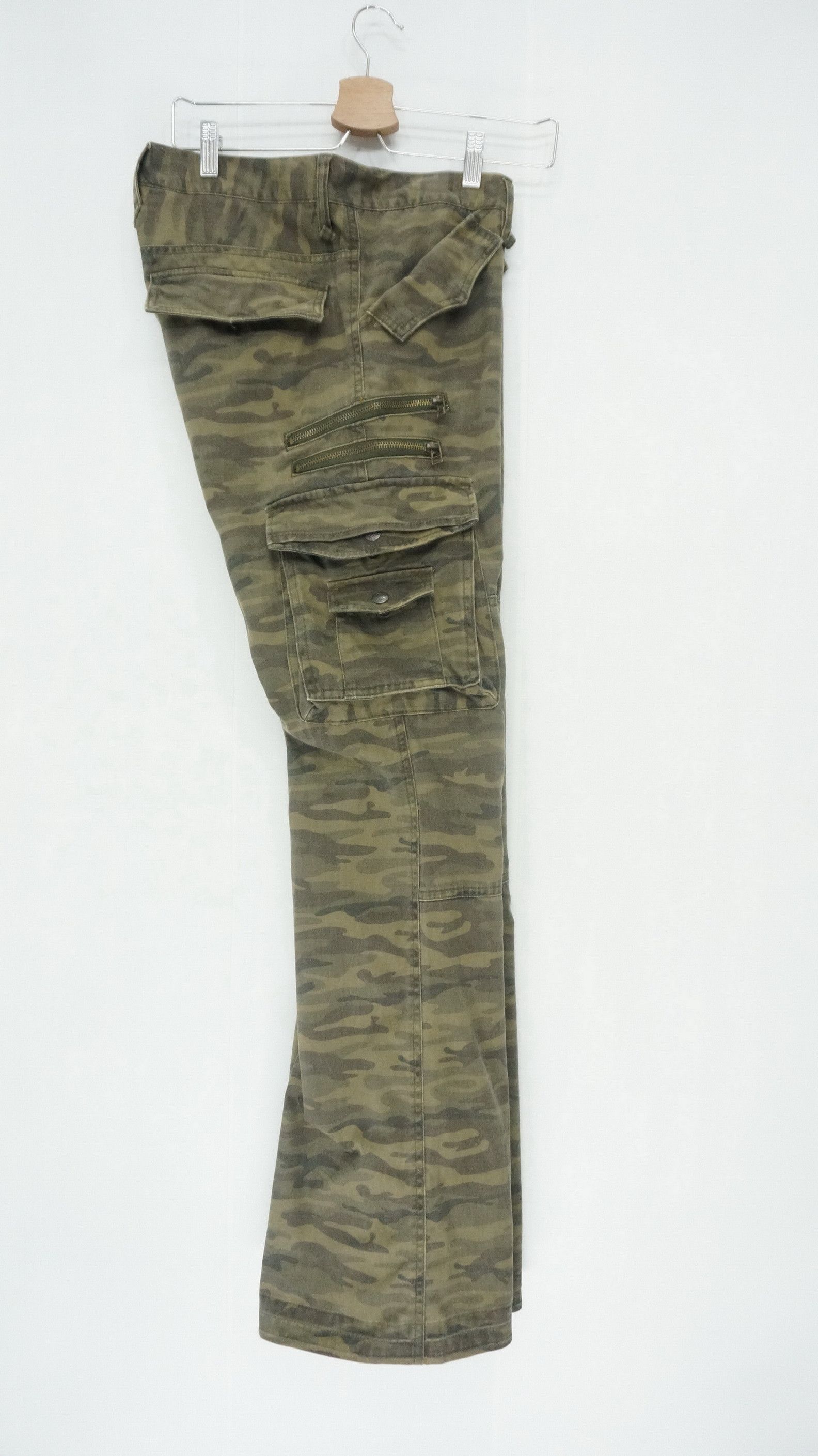 Hysteric Glamour 🔥ROOT THREE🇯🇵 Low Rise Flare Tiger Camo Cargo Pants Size US 32 / EU 48 - 4 Thumbnail