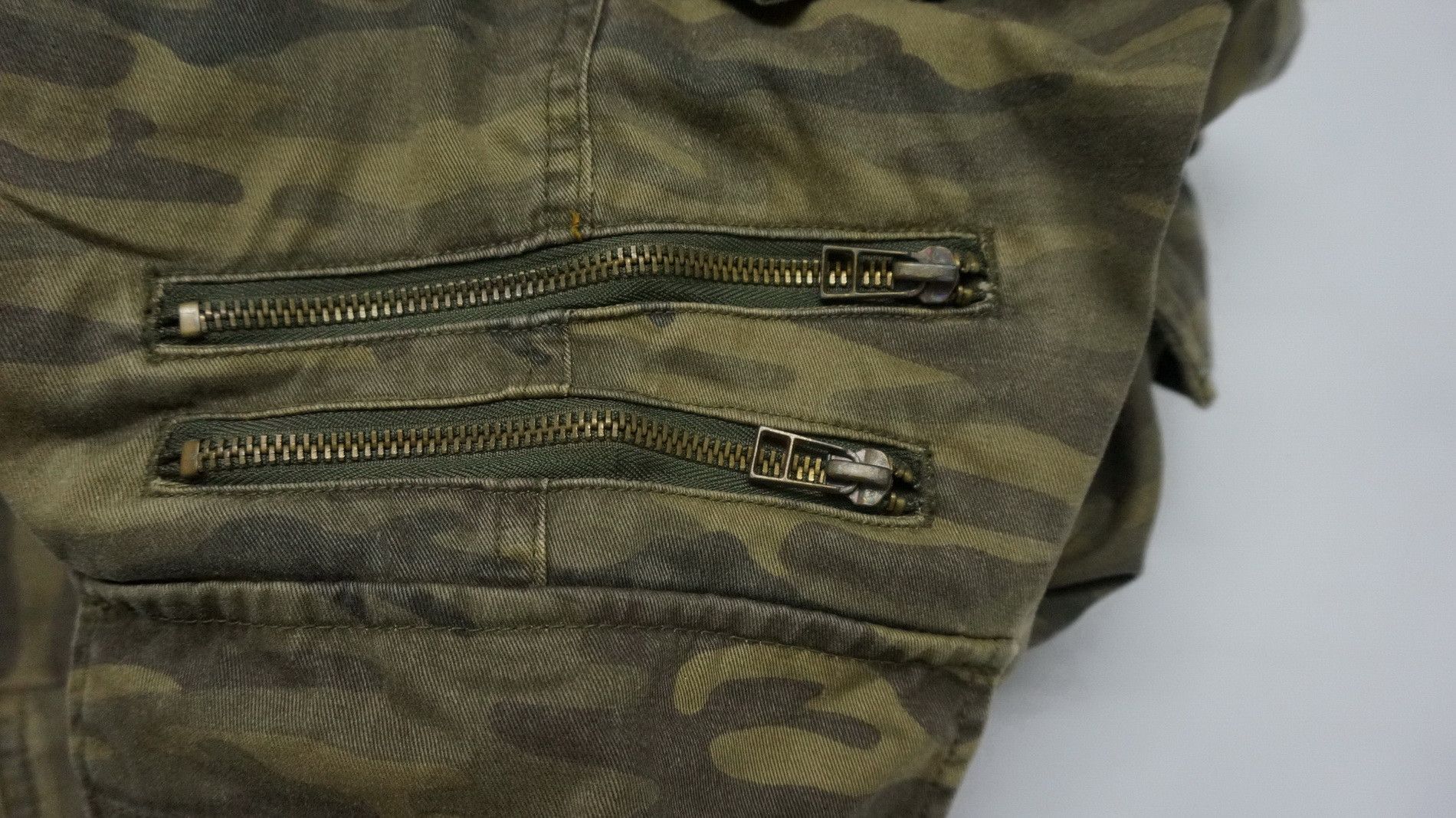 Hysteric Glamour 🔥ROOT THREE🇯🇵 Low Rise Flare Tiger Camo Cargo Pants Size US 32 / EU 48 - 20 Thumbnail