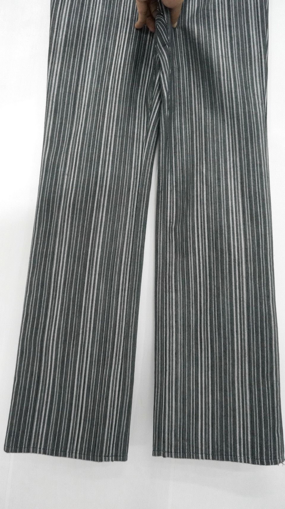 Japanese Brand 🔥🔥 MICHEL KLEIN Hickory Slim Lowrise Denim Japan Size US 29 - 9 Thumbnail