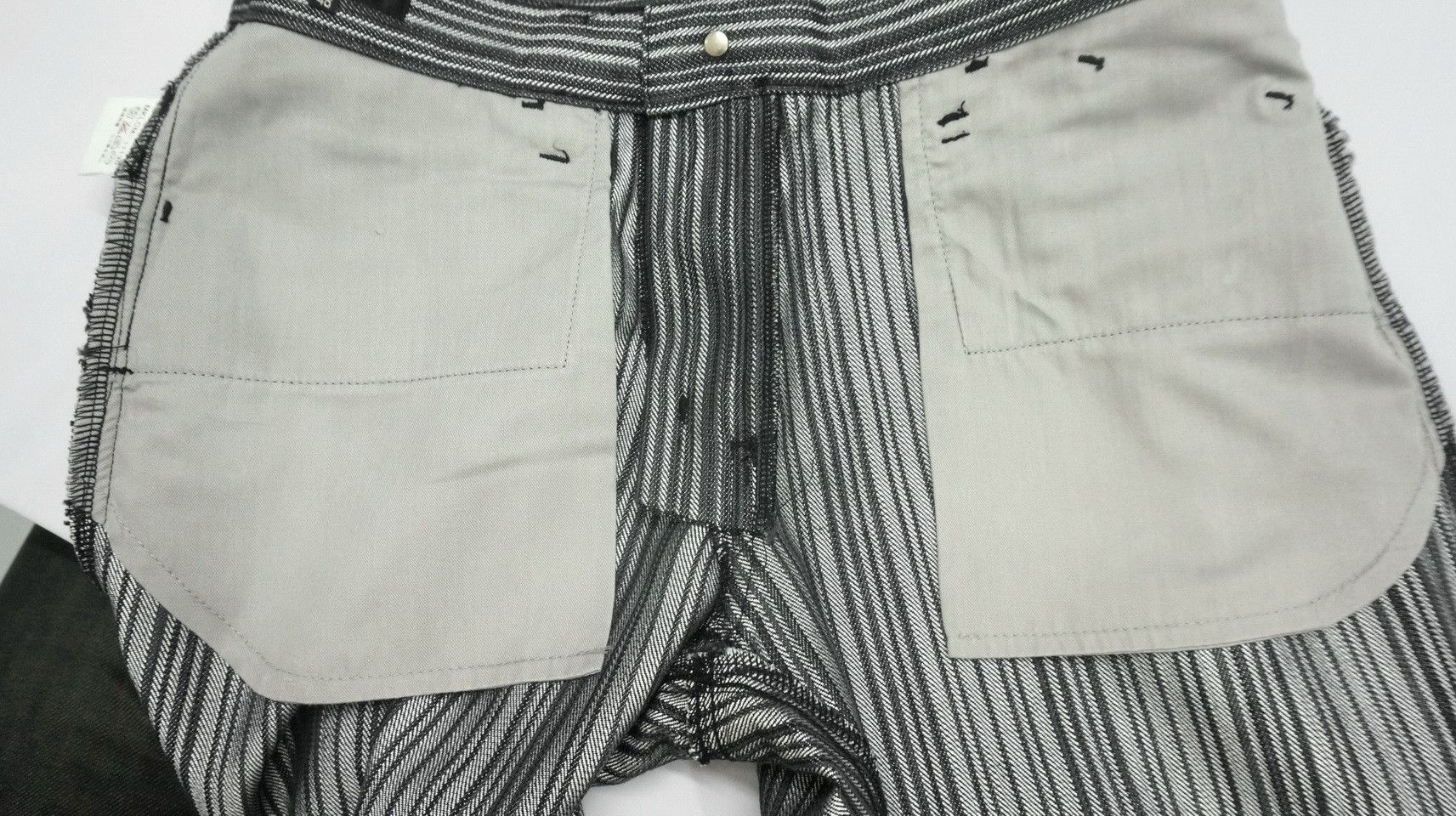 Japanese Brand 🔥🔥 MICHEL KLEIN Hickory Slim Lowrise Denim Japan Size US 29 - 22 Thumbnail