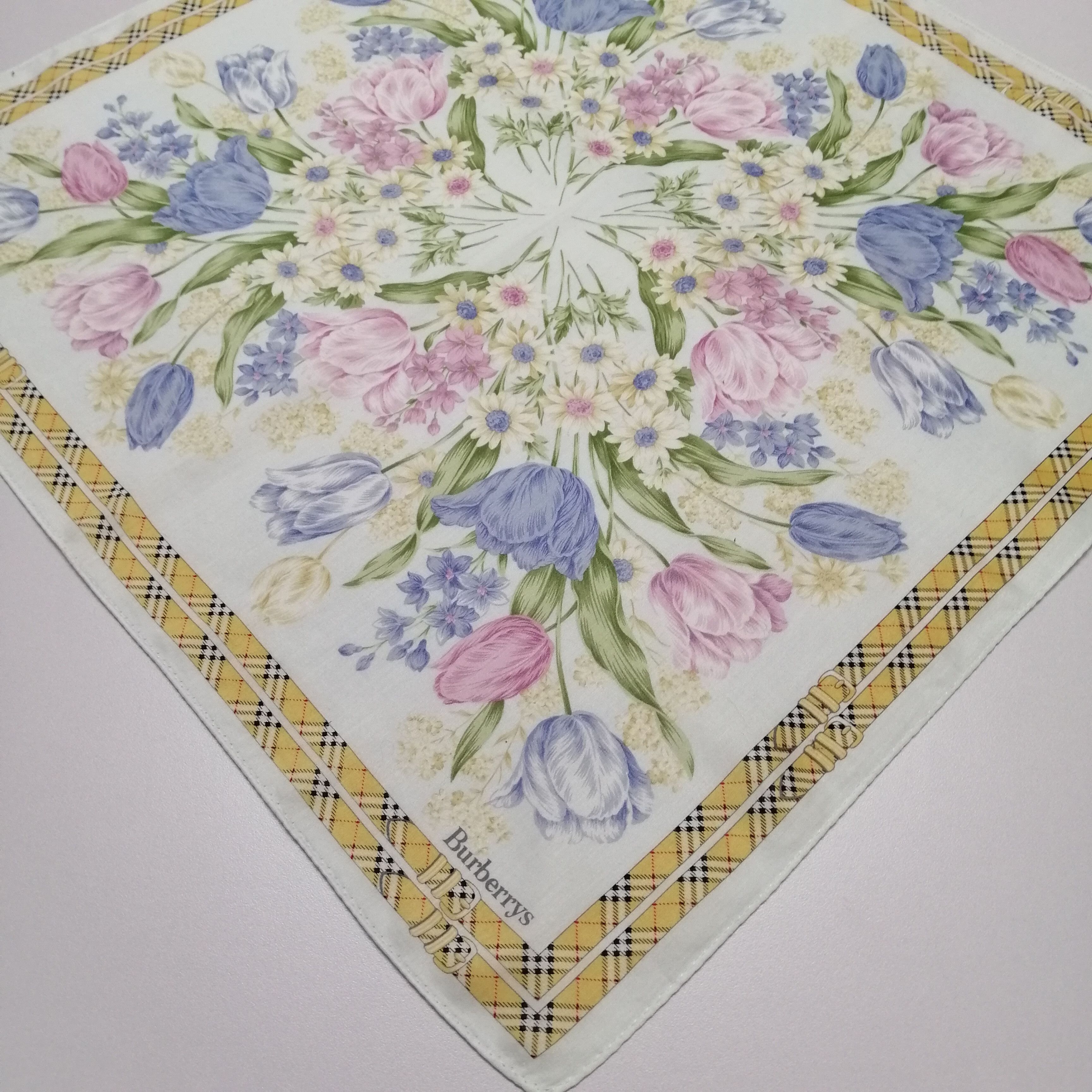 Vintage Burberry Handkerchief/Neckerchief/Scarves-KD1107