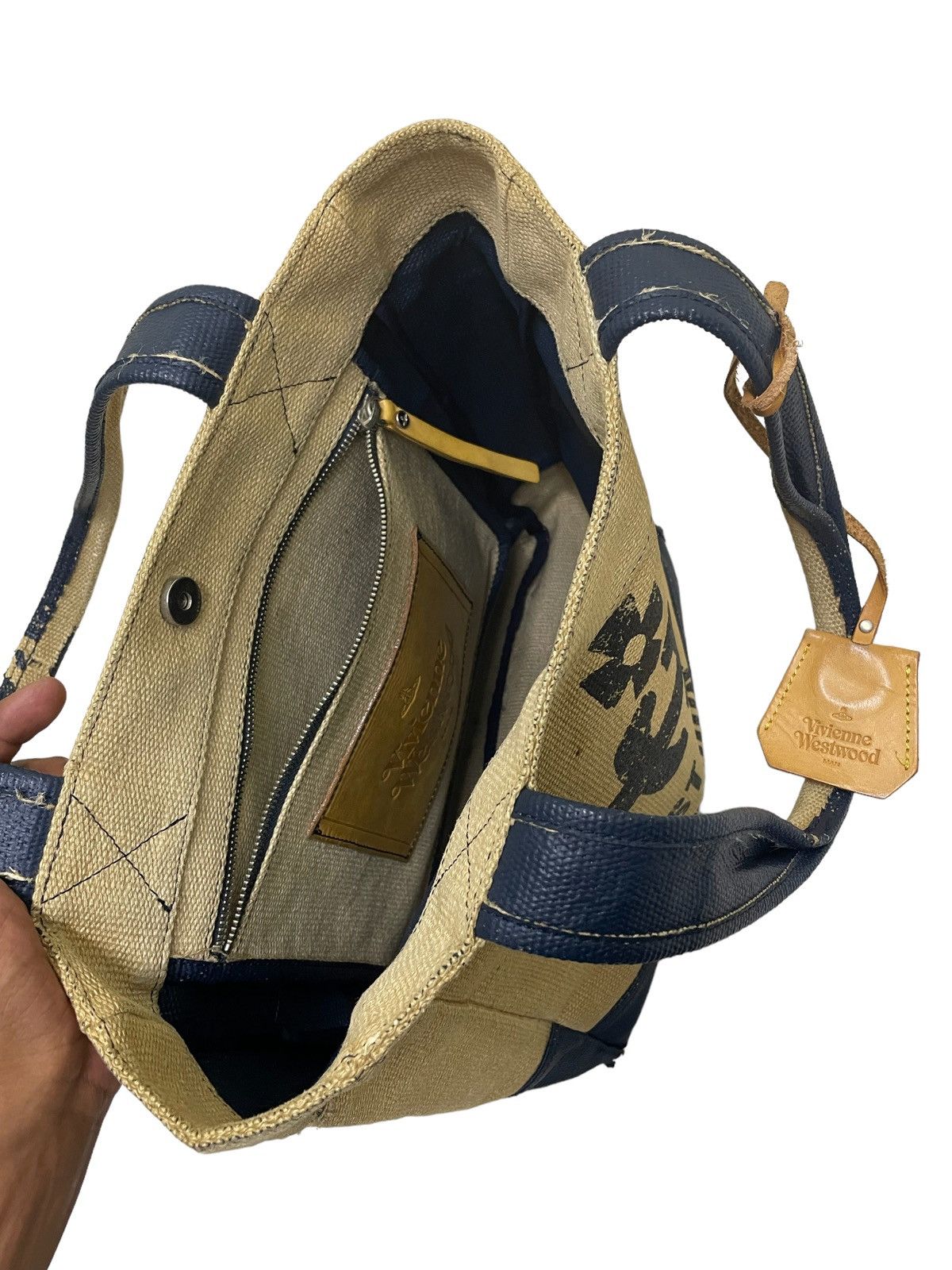 Vivienne Westwood トートバッグ EST.1971 LONDON Vivienne Westwood トートバッグ EST.1971 LONDON
