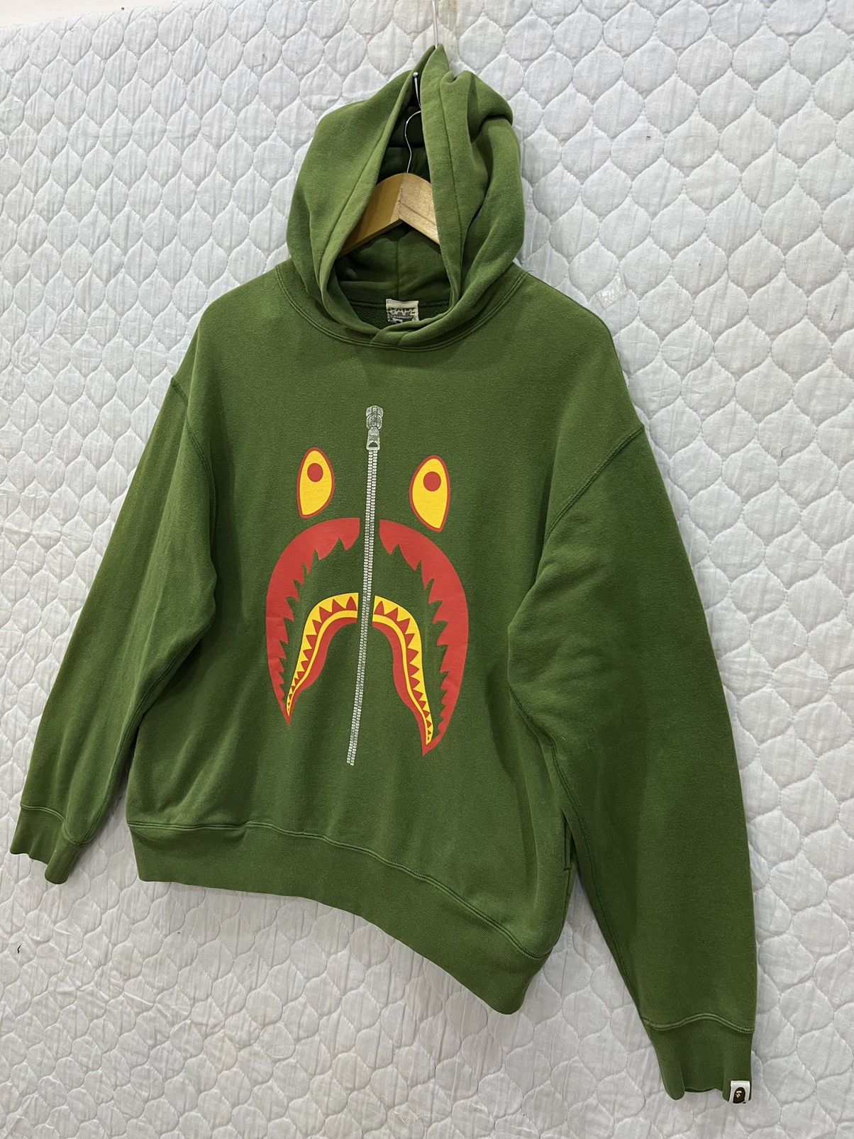 Bape SHARK PULLOVER HOODIE Size US M / EU 48-50 / 2 - 2 Thumbnail