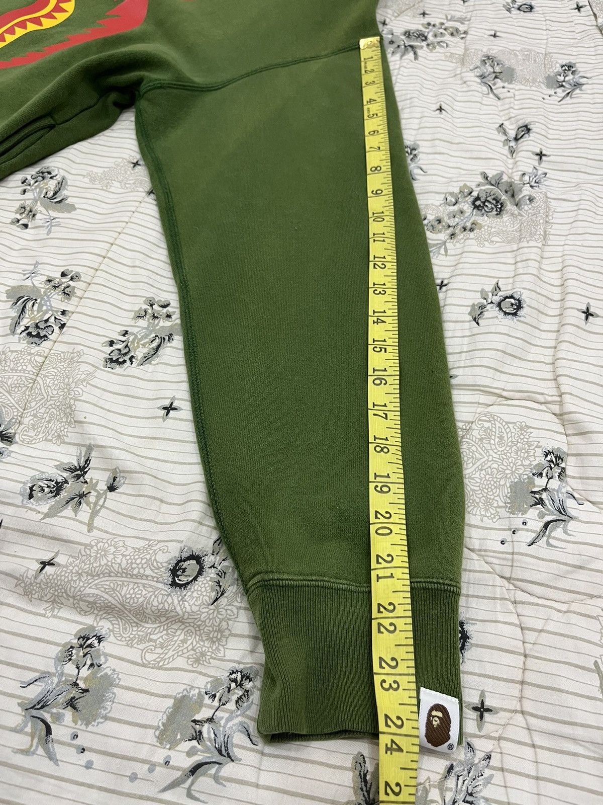 Bape SHARK PULLOVER HOODIE Size US M / EU 48-50 / 2 - 17 Thumbnail