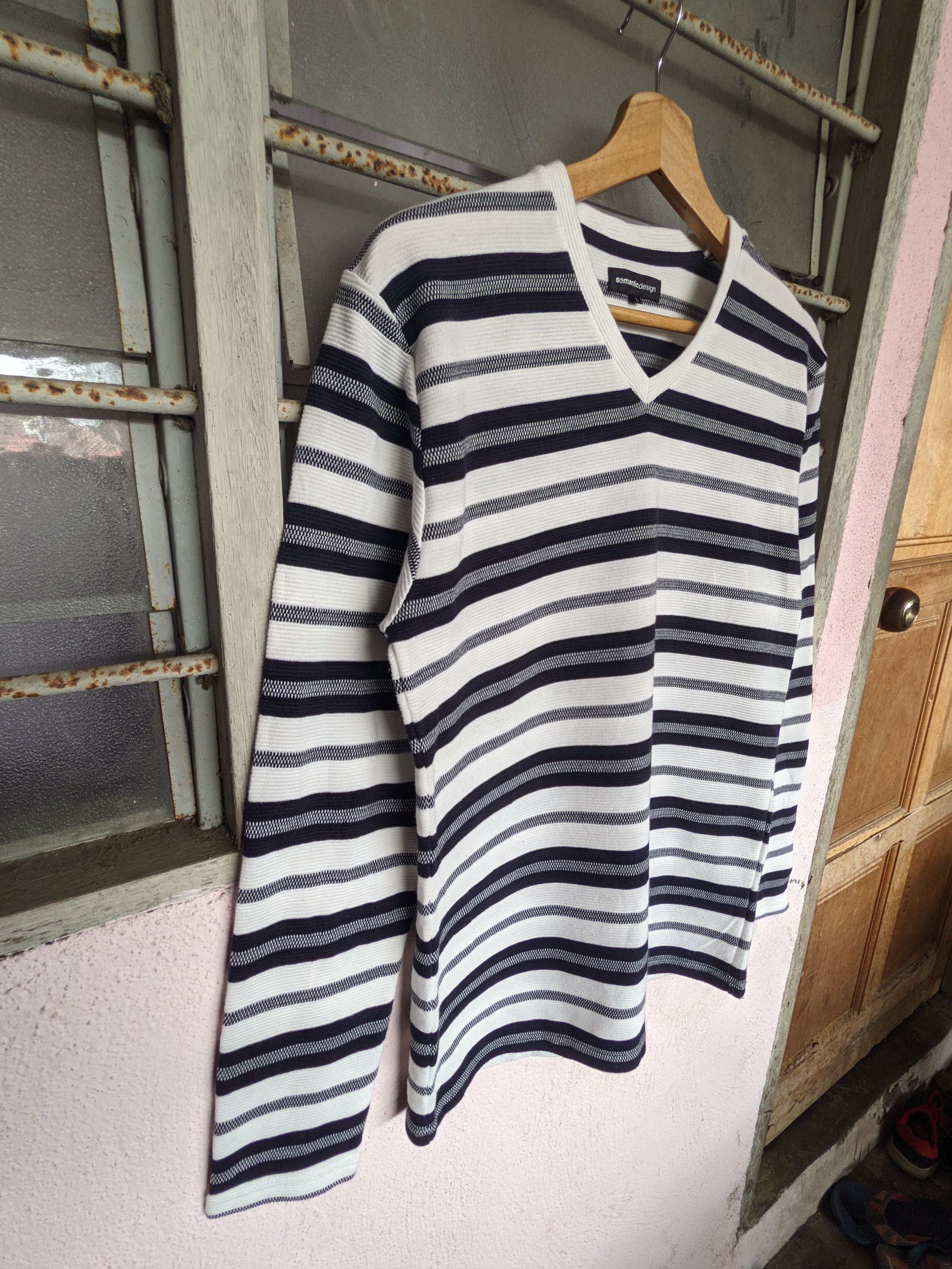 Japanese Brand Semantic design Breton Long Sleeve Vneck Size US L / EU 52-54 / 3 - 3 Thumbnail