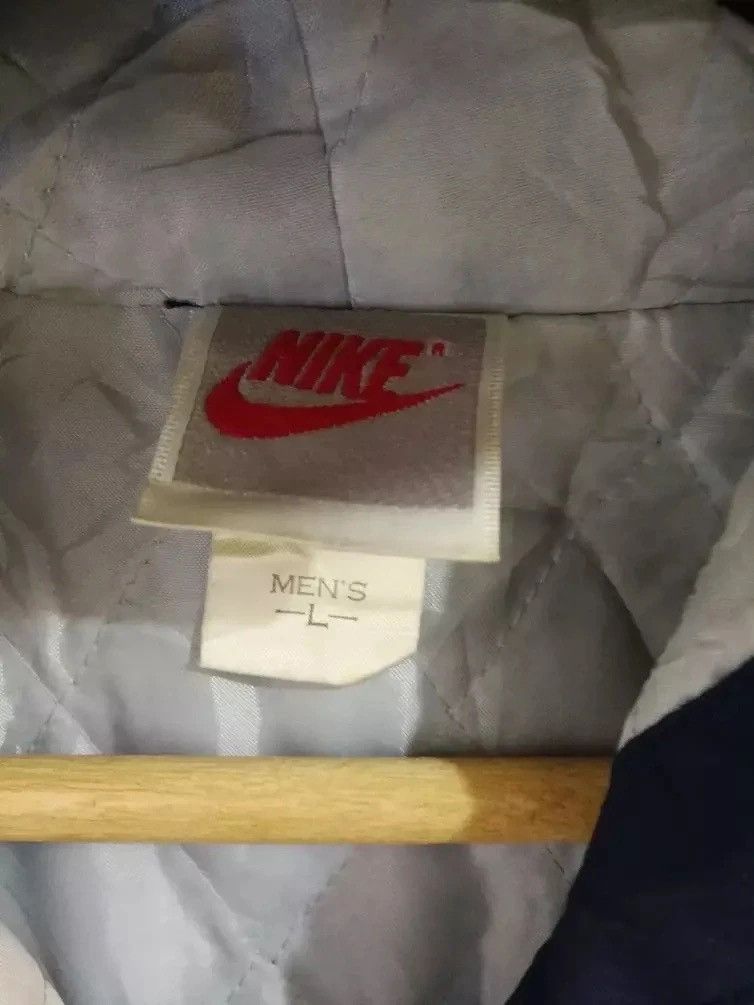 Nike × Vintage Nike vintage jacket big logo nike swoosh logo streetwear Size US L / EU 52-54 / 3 - 5 Thumbnail