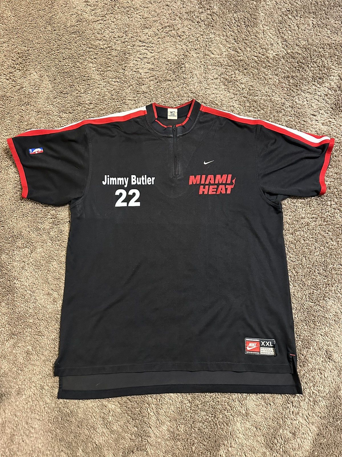 Vintage Miami Heat shirt “jimmy butler” 90s size XXL