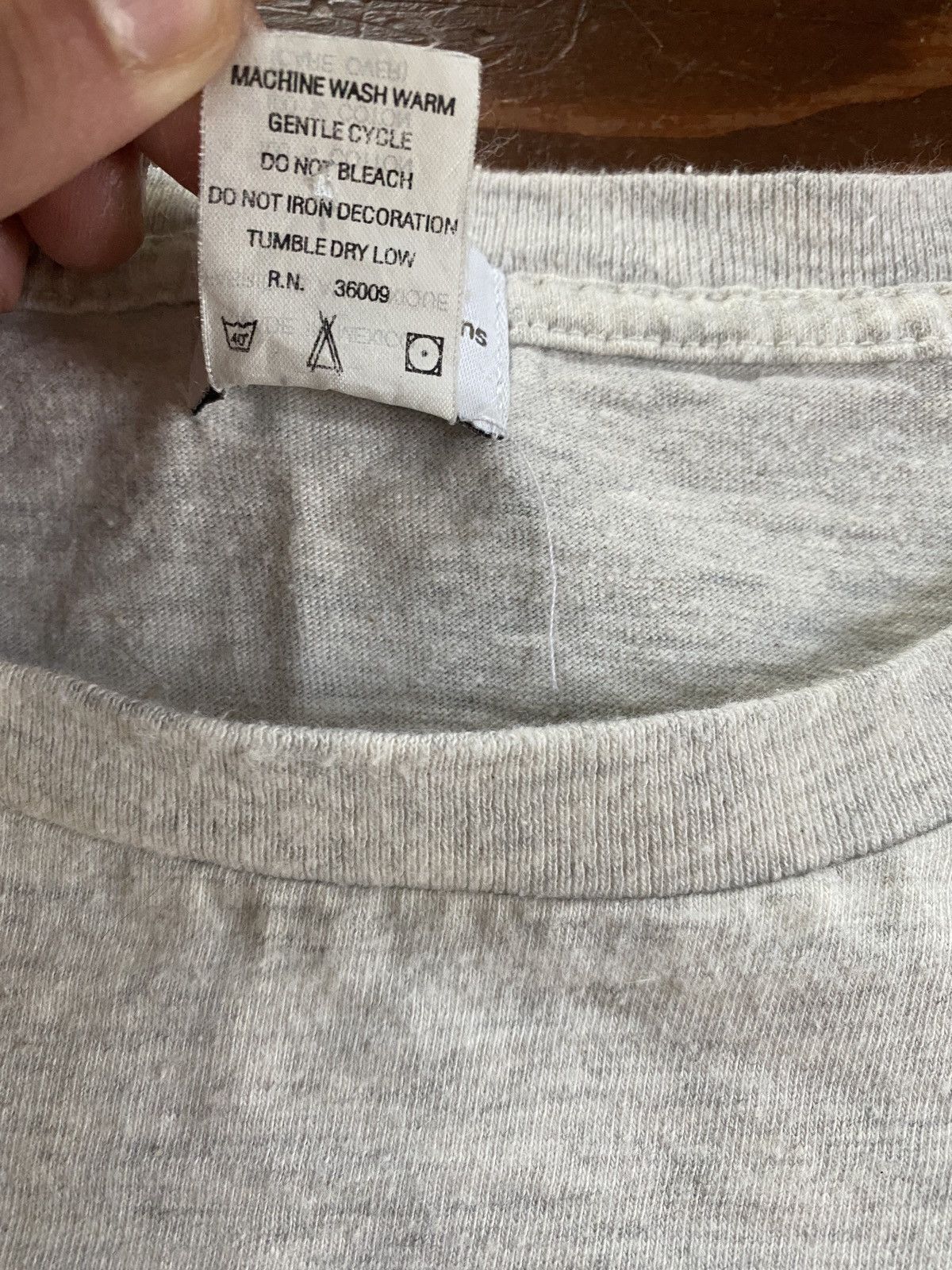 Calvin Klein Vintage 90’s Calvin Klein Jeans Single Stitch Tee Size US L / EU 52-54 / 3 - 9 Thumbnail