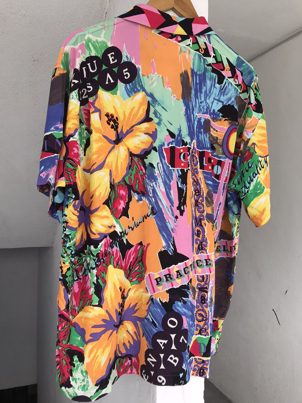 20471120 × Yoshiyuki Konishi 80s Yoshiyuki Konishi Ficce Rayon Fullprint Shirt Size US L / EU 52-54 / 3 - 12 Thumbnail