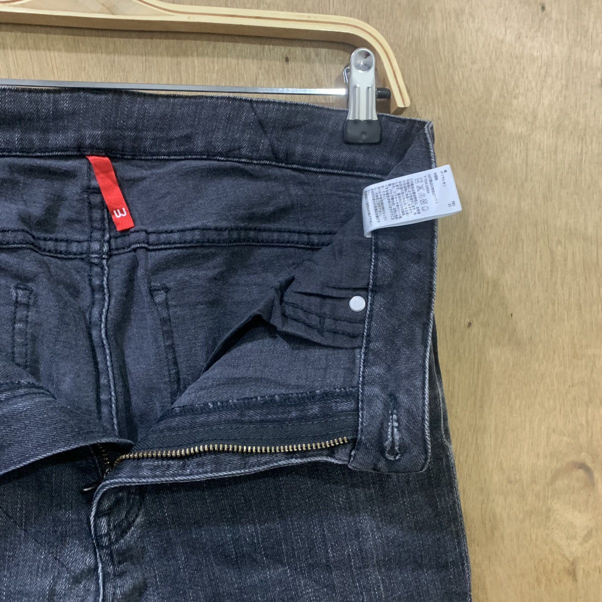 Japanese Brand UNIQLO UNDERCOVER INSPIRED Black Flared Bootcut Denim Jeans Size US 30 / EU 46 - 15 Thumbnail