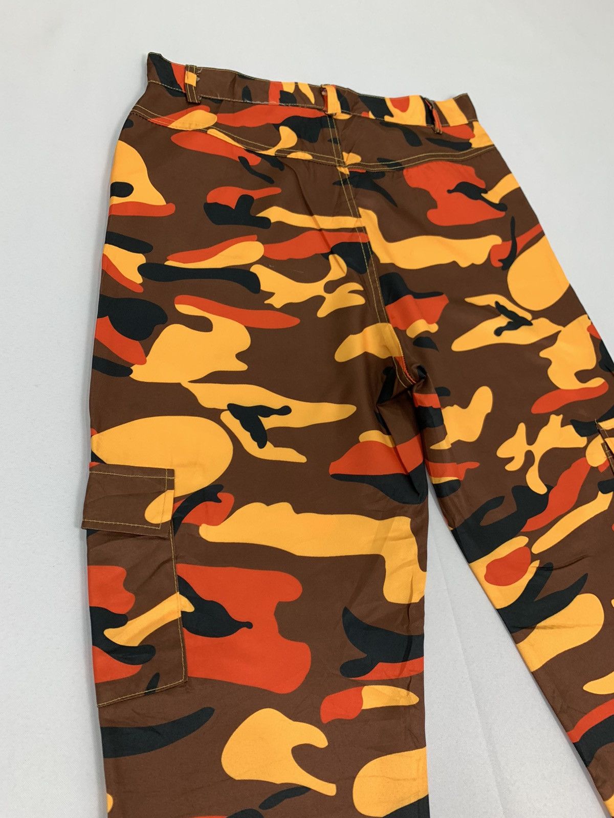 Japanese Brand TRAVIS SCOTT Style Camo Hypebeast Thin Jogger Cargo Pant Size 30" / US 8 / IT 44 - 11 Thumbnail