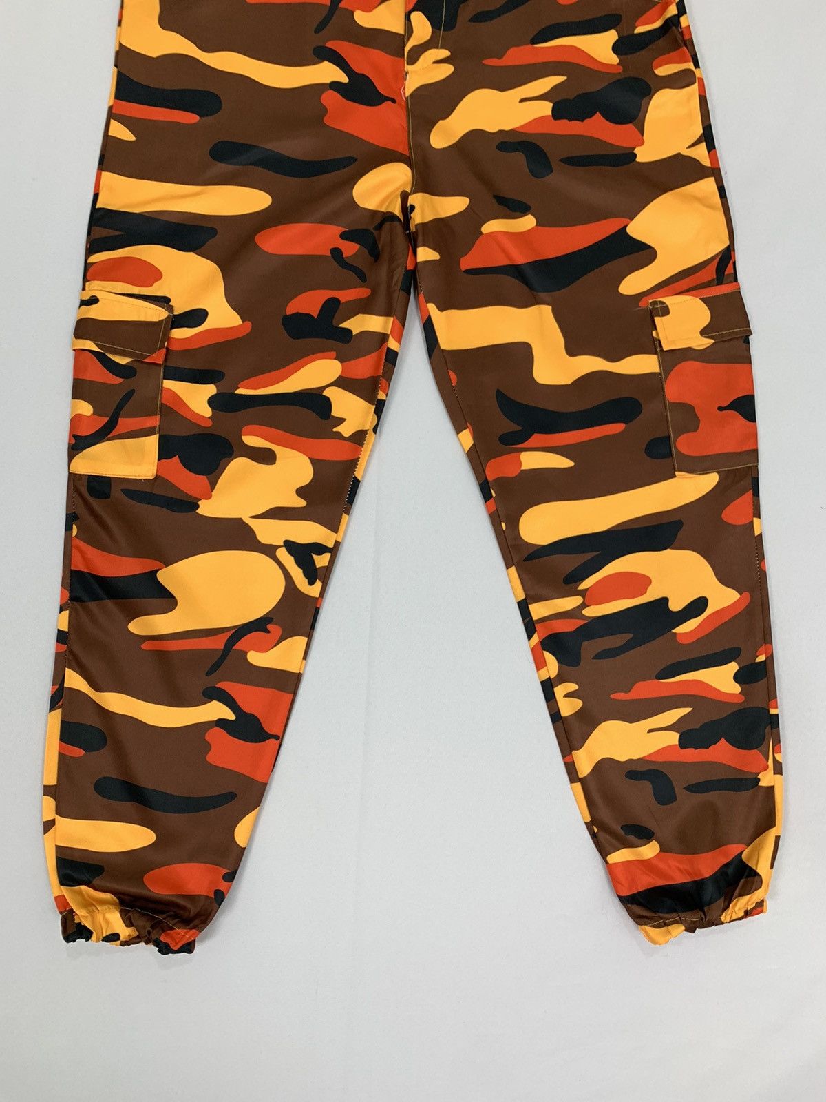 Japanese Brand TRAVIS SCOTT Style Camo Hypebeast Thin Jogger Cargo Pant Size 30" / US 8 / IT 44 - 5 Thumbnail