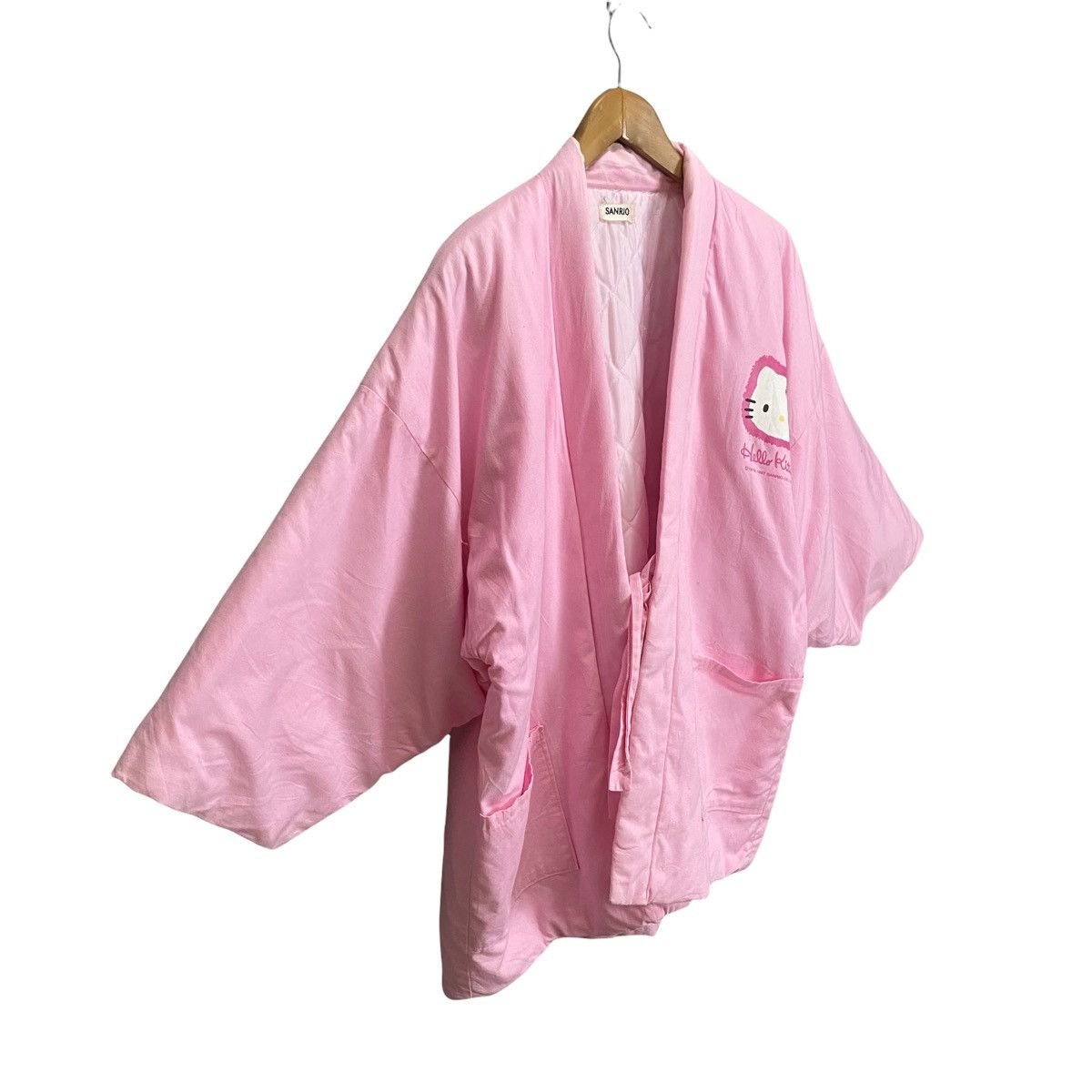 Cartoon Network × Vintage Vintage Sanrio hello kitty puffer kimono Size ONE SIZE - 4 Thumbnail