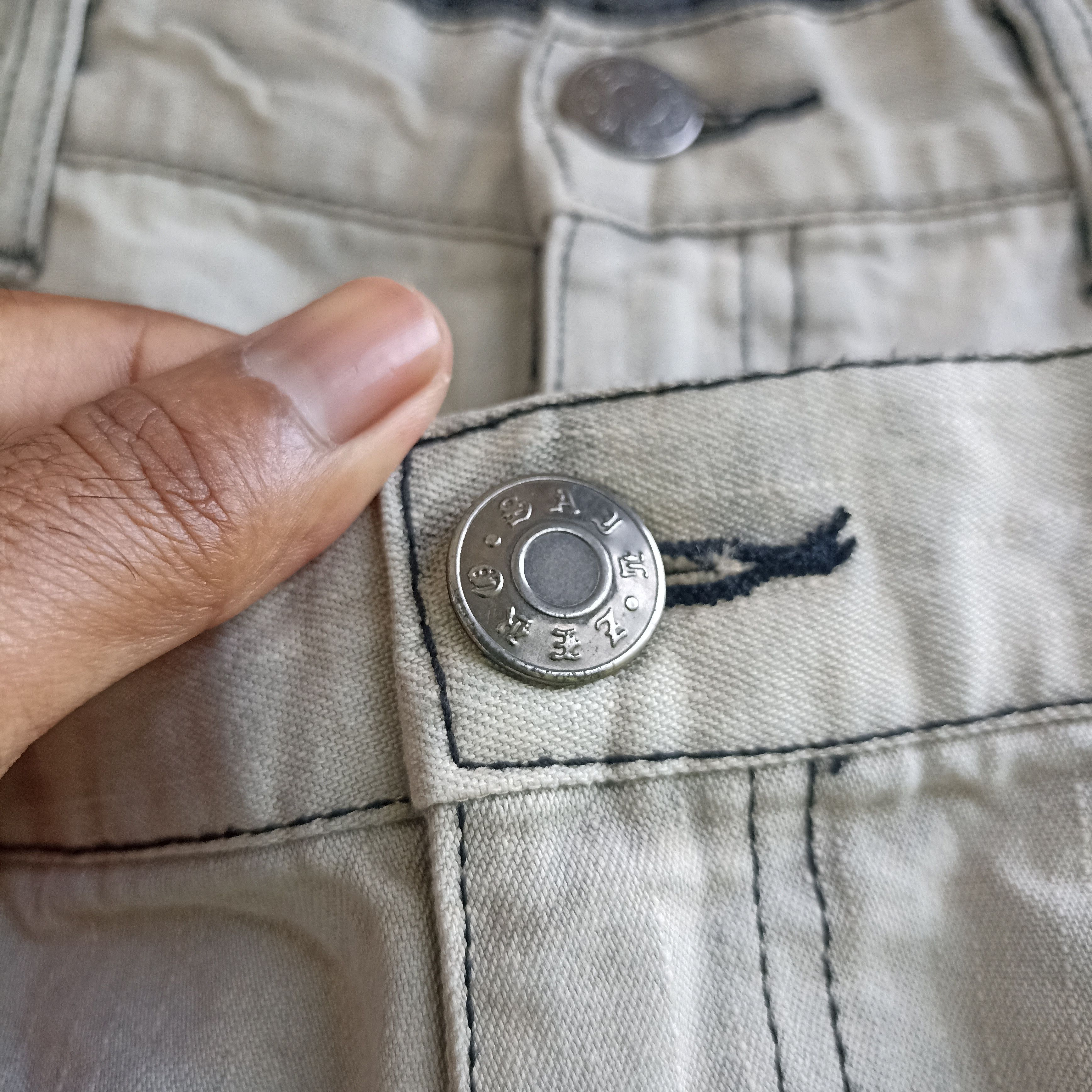 Japanese Brand Doublewaist Zerosan 2002 Premium Acid Wash Distressed Denim Size US 33 - 8 Thumbnail