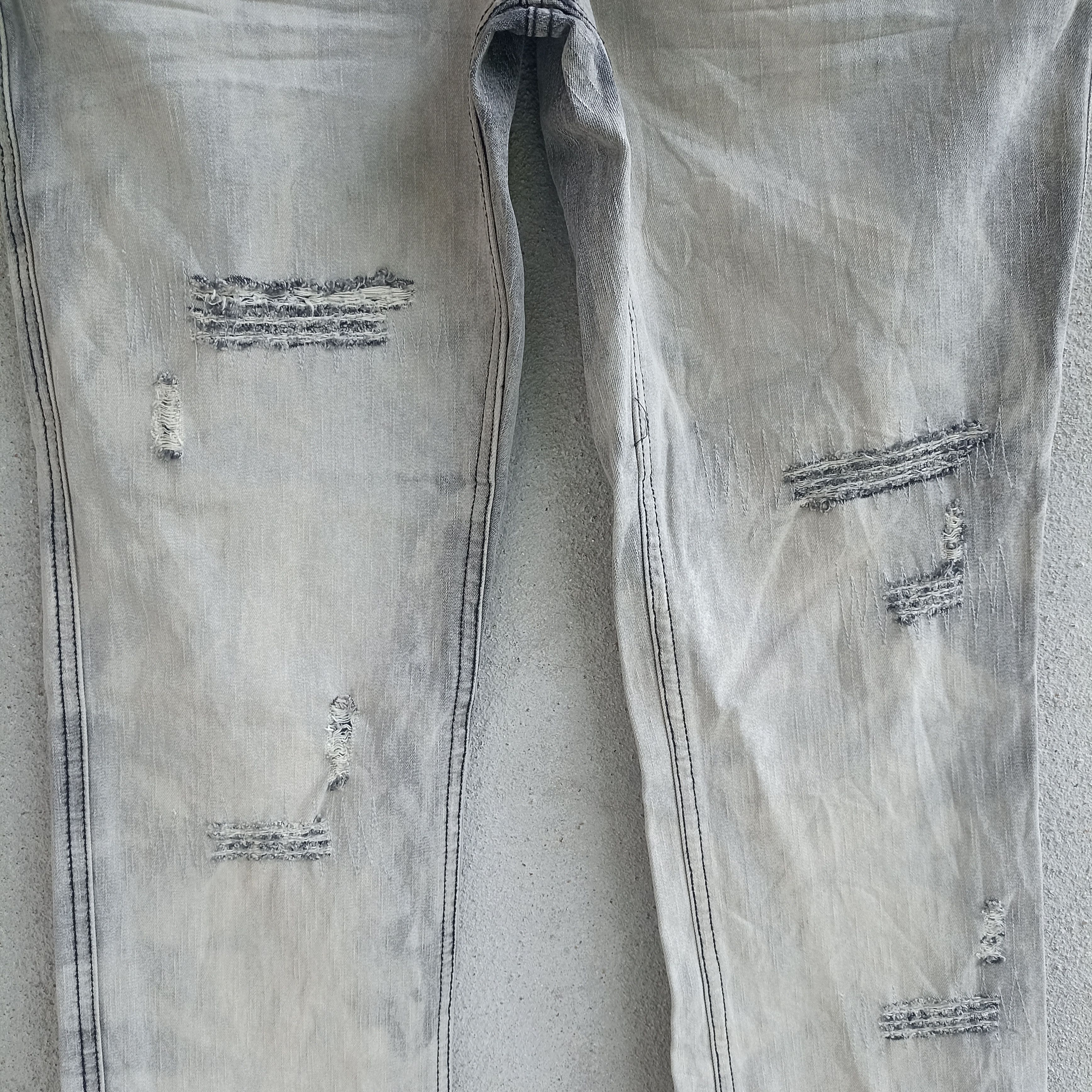 Japanese Brand Doublewaist Zerosan 2002 Premium Acid Wash Distressed Denim Size US 33 - 7 Thumbnail