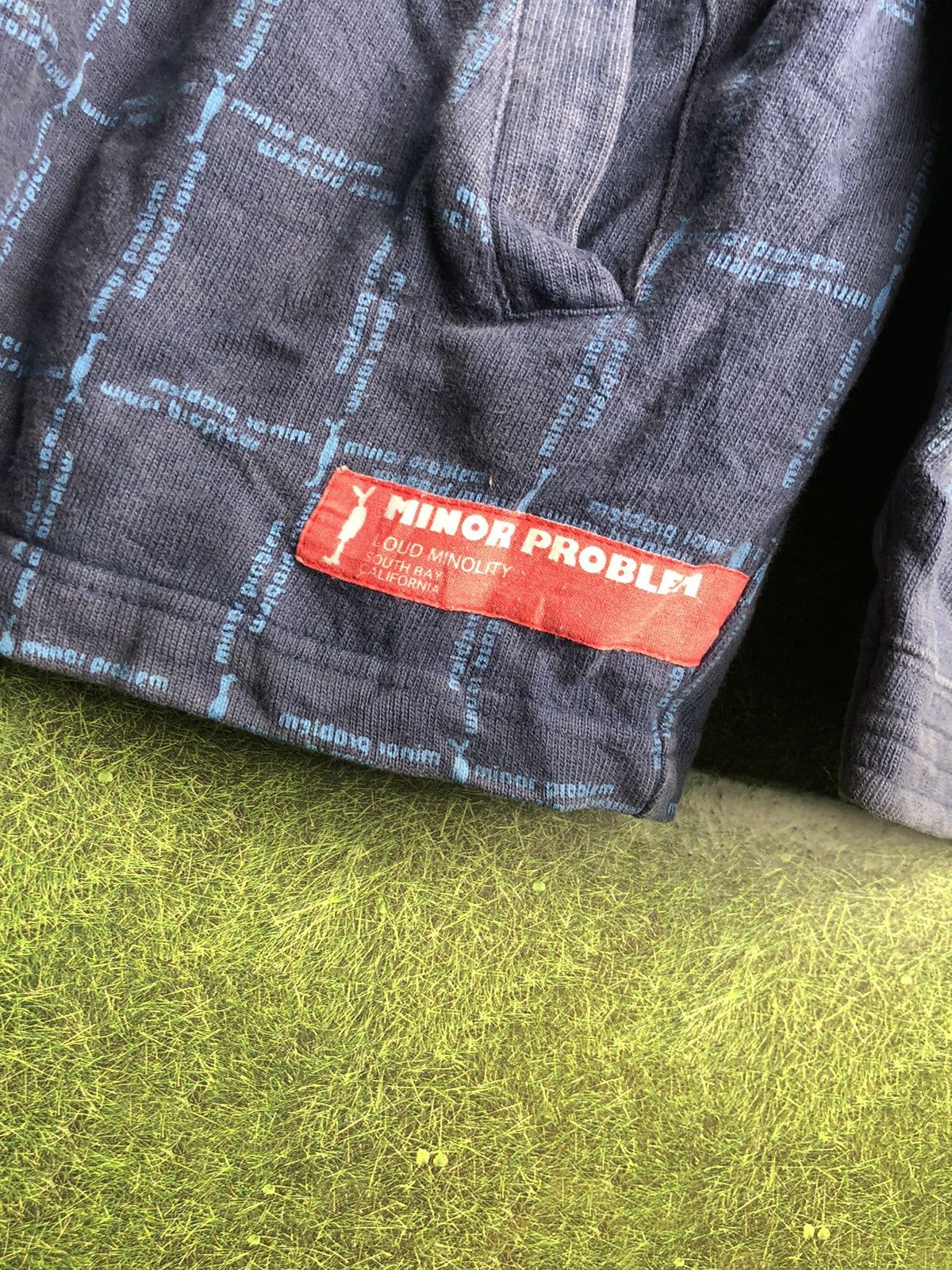 Vintage MINOR PROBLEM SOUTH BAY CALIFORNIA JUMPER CARDIGAN SPEL OUT Size US L / EU 52-54 / 3 - 3 Thumbnail