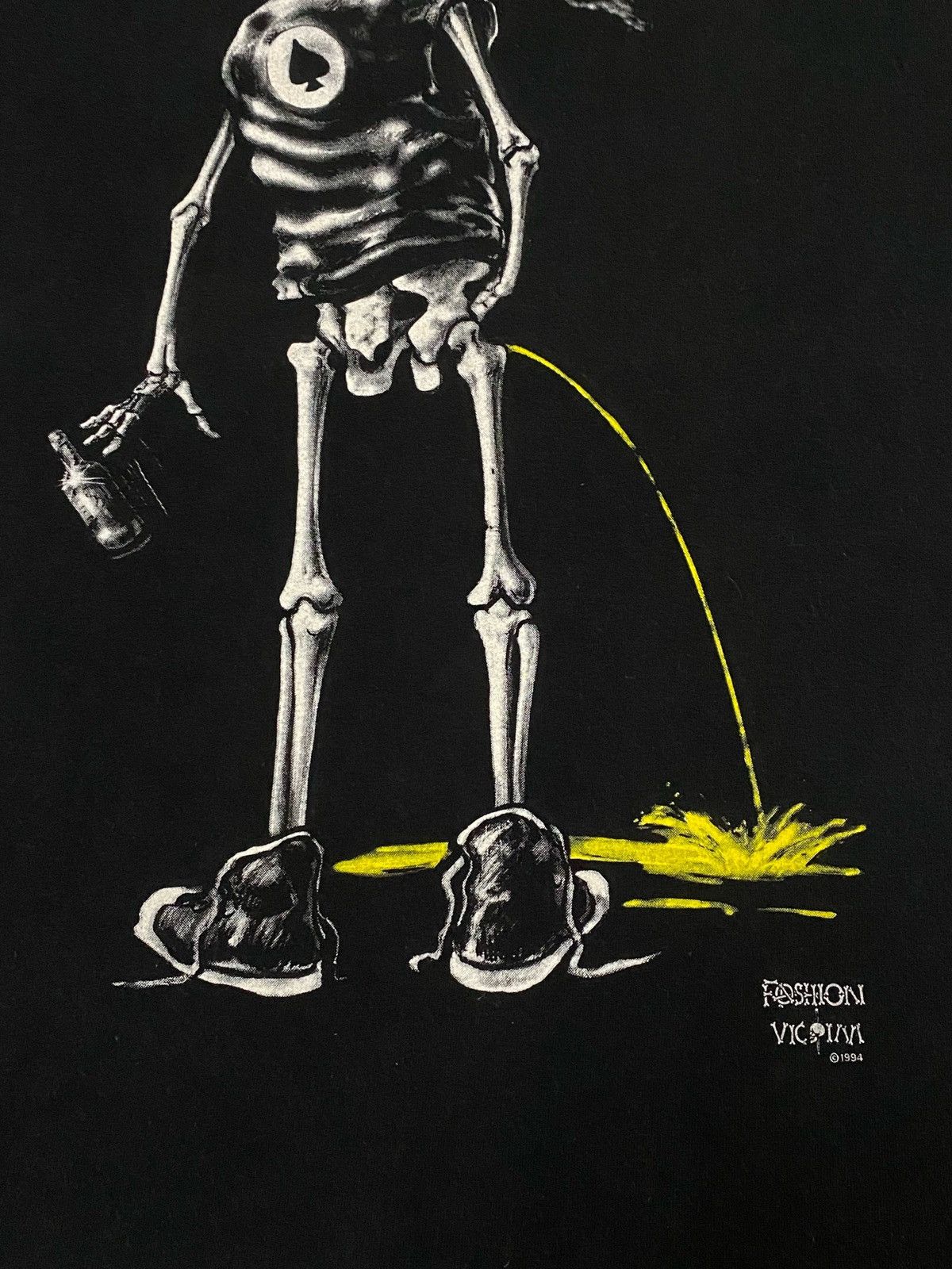 Fashion Victim Rare🔥Vintage 1994 Skeleton Fashion Victim Size US M / EU 48-50 / 2 - 10 Thumbnail