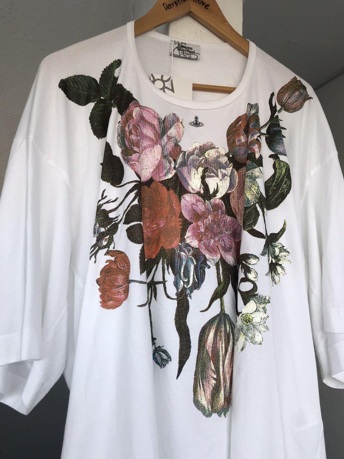 Vivienne Westwood Vivienne Westwood oversize Flowers tee Size US L / EU 52-54 / 3 - 8 Thumbnail