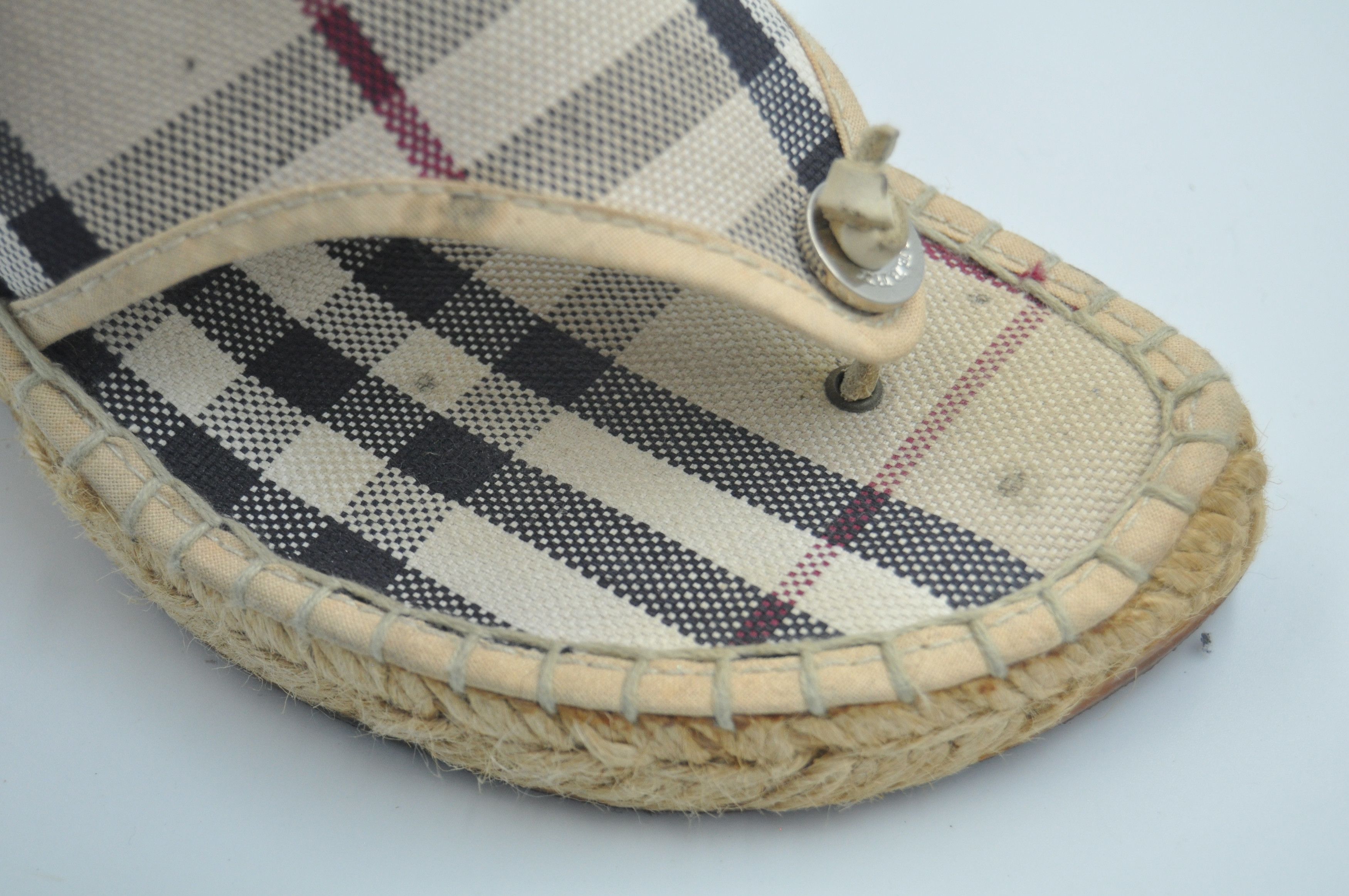 Burberry Burberry - Nova Check Espadrille Wedge Size US 5 / IT 35 - 6 Thumbnail