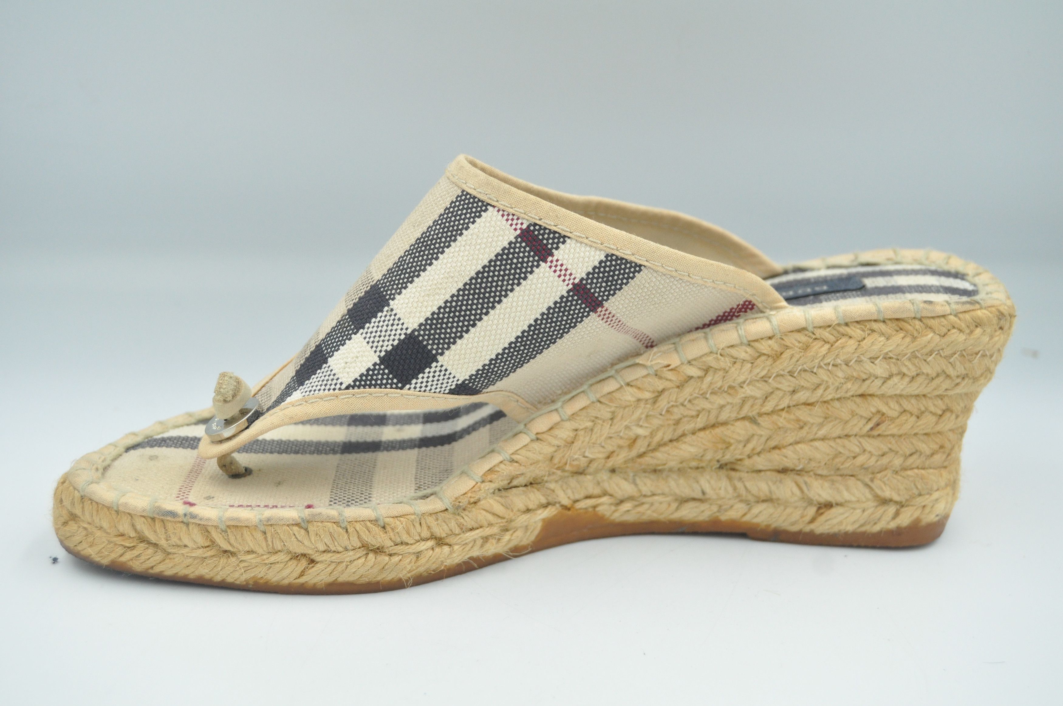 Burberry Burberry - Nova Check Espadrille Wedge Size US 5 / IT 35 - 3 Thumbnail